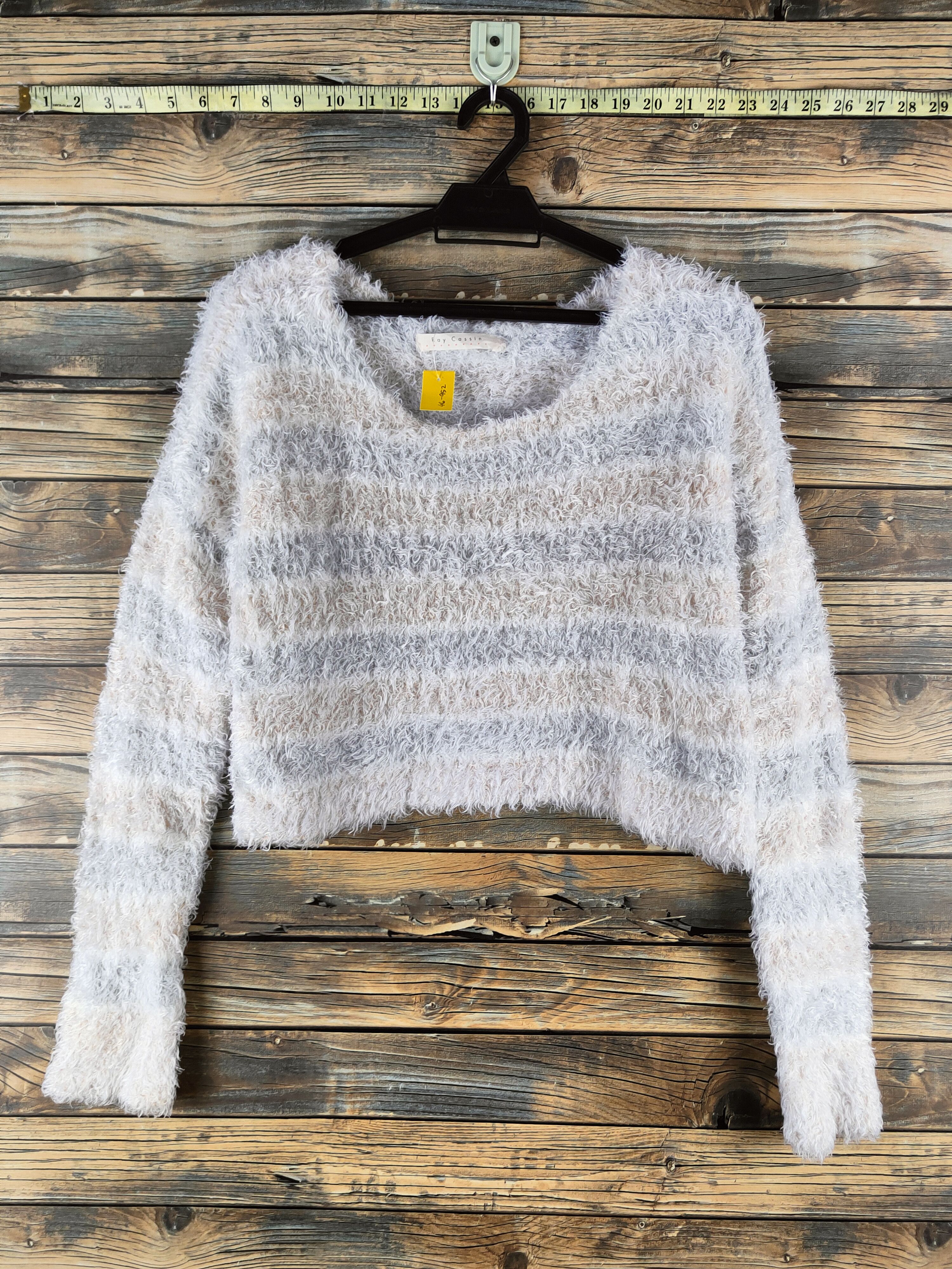 Japanese Brand DL Ray Cassin White Gray Fur Mohair Knitwear #46-952 Size M / US 6-8 / IT 42-44 - 1 Thumbnail