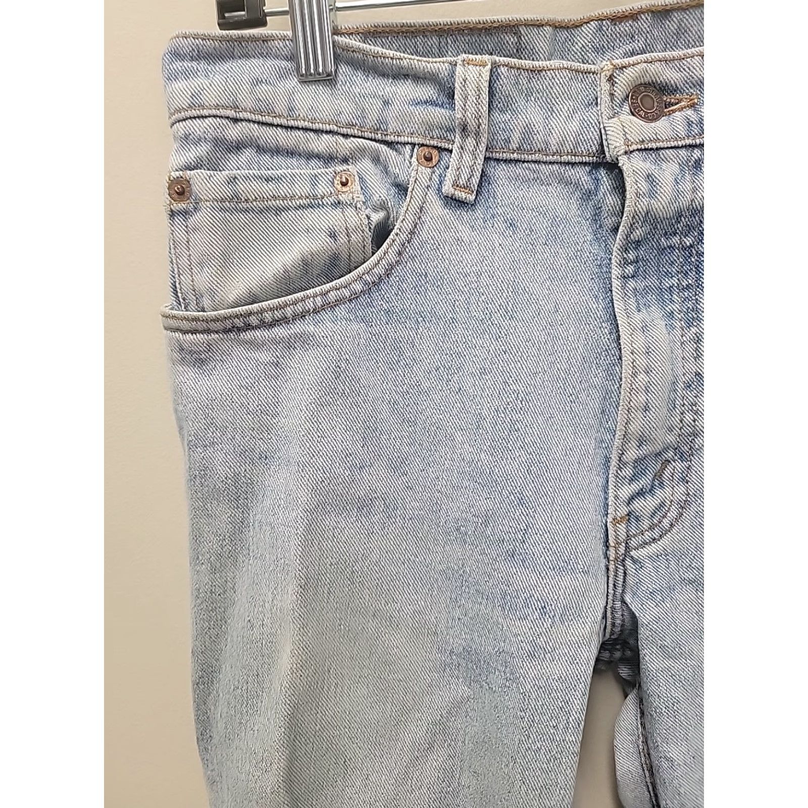 Levi's VINTAGE Levi's 500 Jeans Mens 32x34 Blue Denim 5-Pocket Made USA Everyday Comfort Regular Rise Mens Jeans Size US 32 / EU 48 - 2 Thumbnail