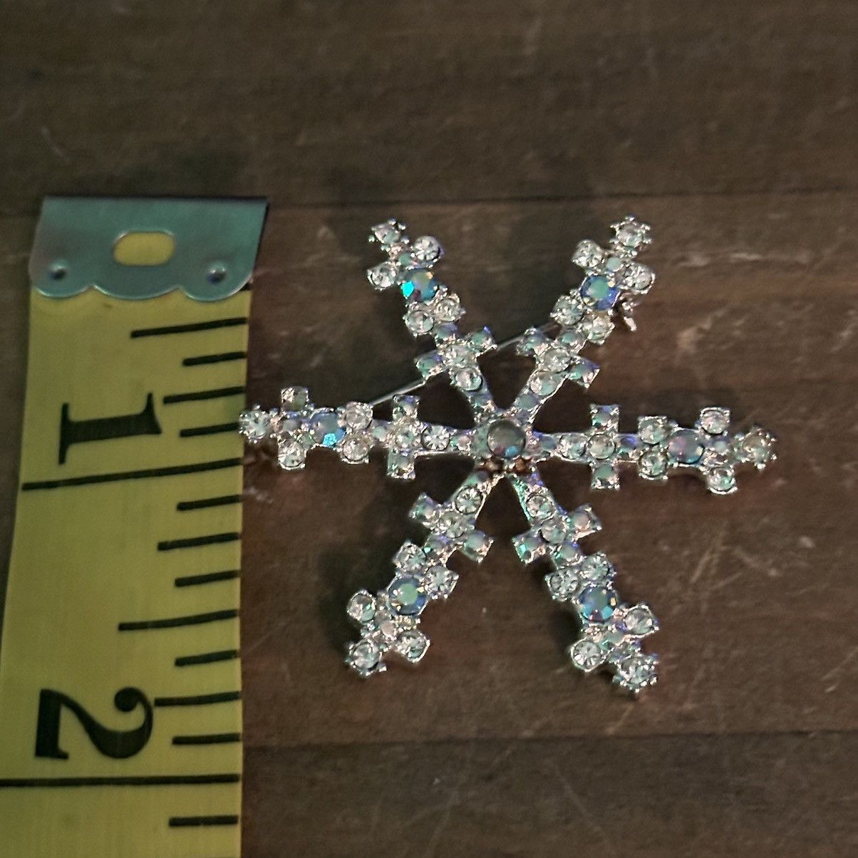 Vintage Vintage Aurora Borealis rhinestone snowflake brooch Size ONE SIZE - 2 Thumbnail