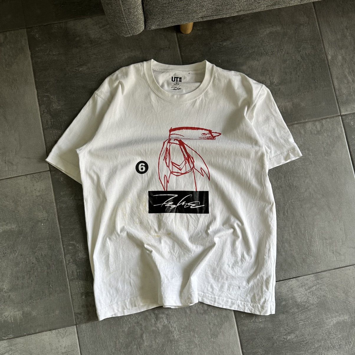 Uniqlo Vintage Future Laboratories & Uniqlo T-shirts Trashed Japan Size US M / EU 48-50 / 2 - 4 Thumbnail