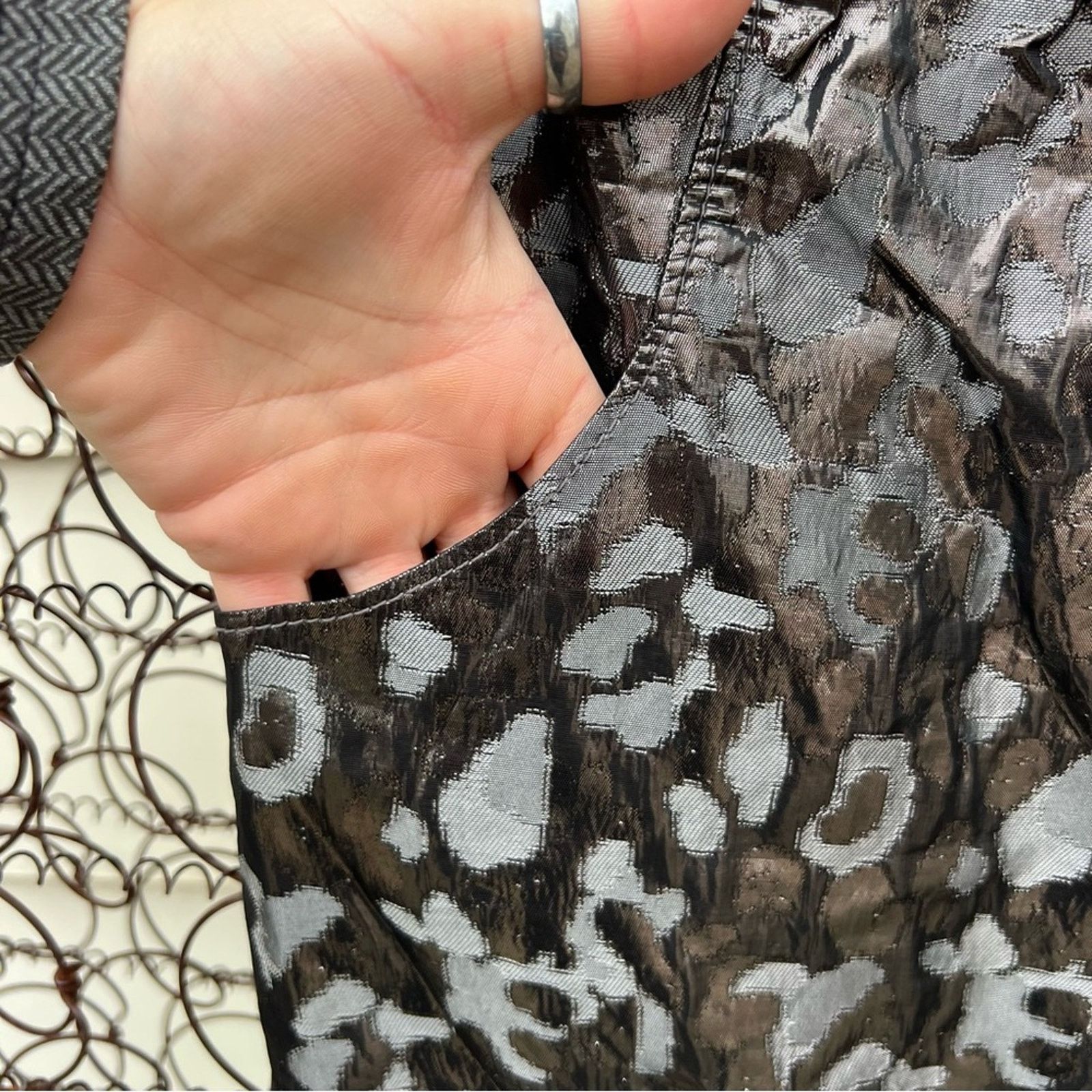 Tory Burch Tory Burch Claire Metallic Black Cheetah Sleeveless Tank Size XL / US 12-14 / IT 48-50 - 3 Thumbnail