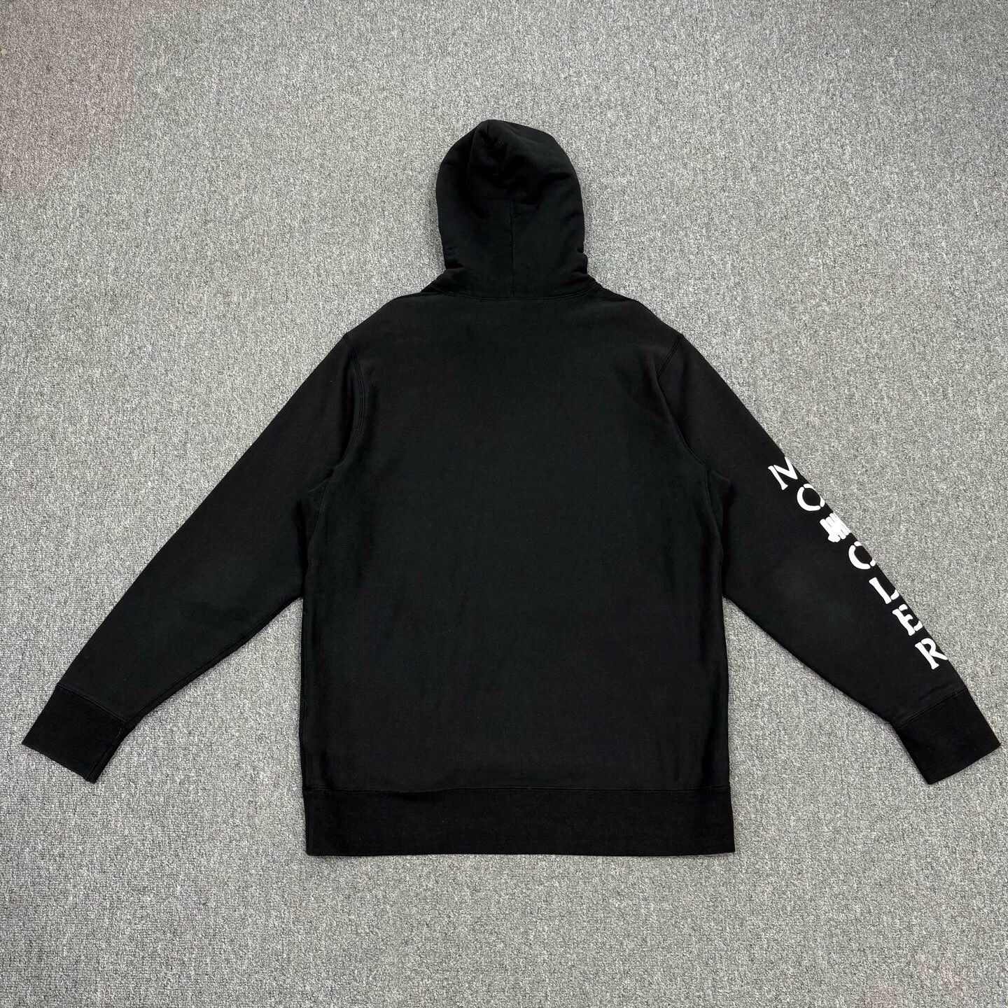 Moncler Moncler x Undefeated Fleece Hoodie Black L Near Mint Size US L / EU 52-54 / 3 - 2 Thumbnail