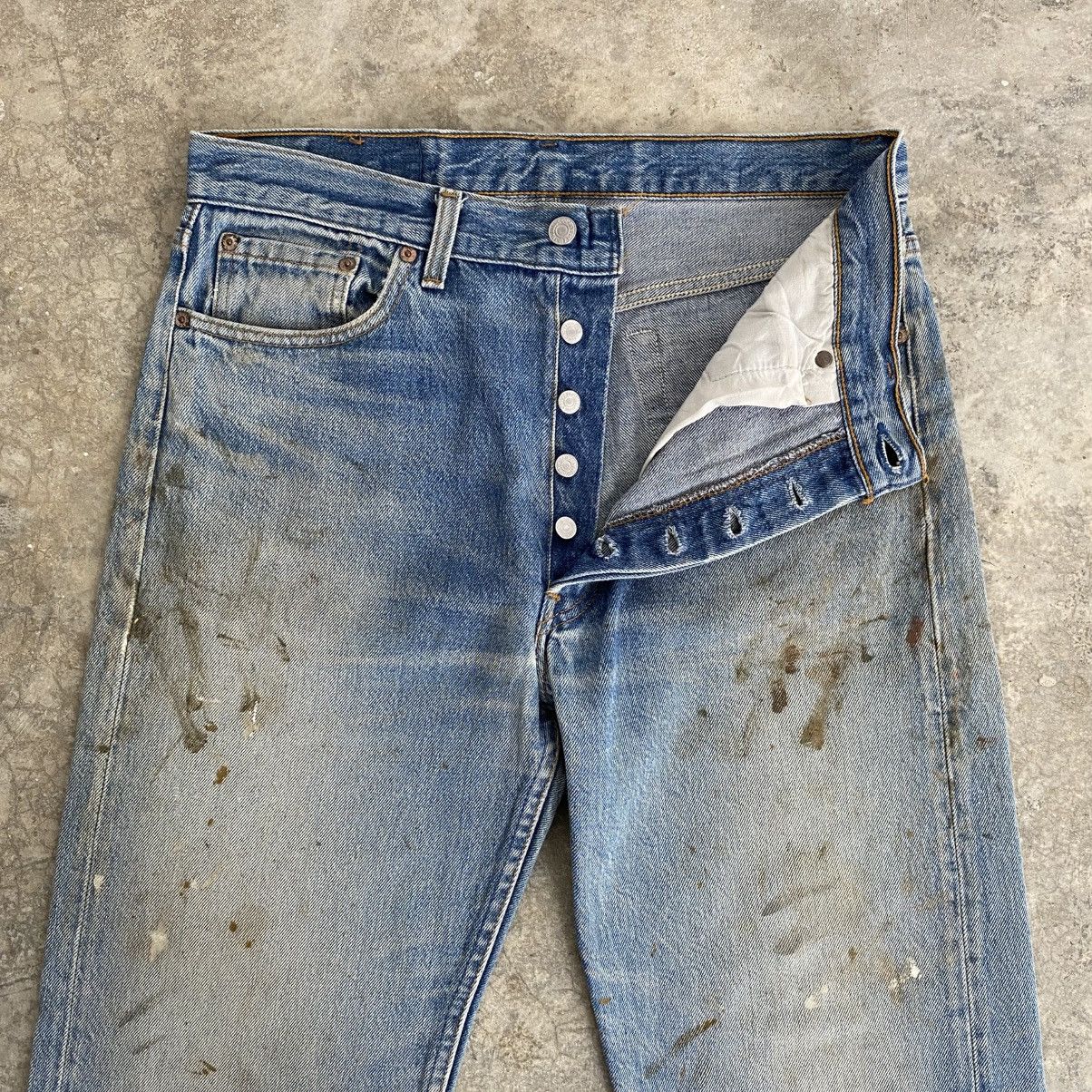 Levi's Vintage 90’s Levis 501 Faded Blue Distressed Painter Jeans Size US 33 - 5 Thumbnail