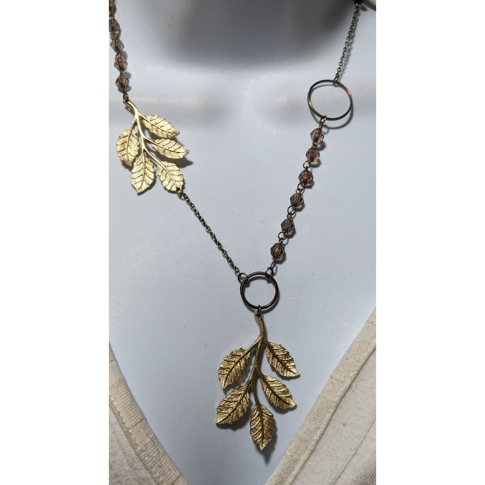 Other Asymmetrical Gold Beaded Leaf Necklace Size ONE SIZE - 6 Thumbnail