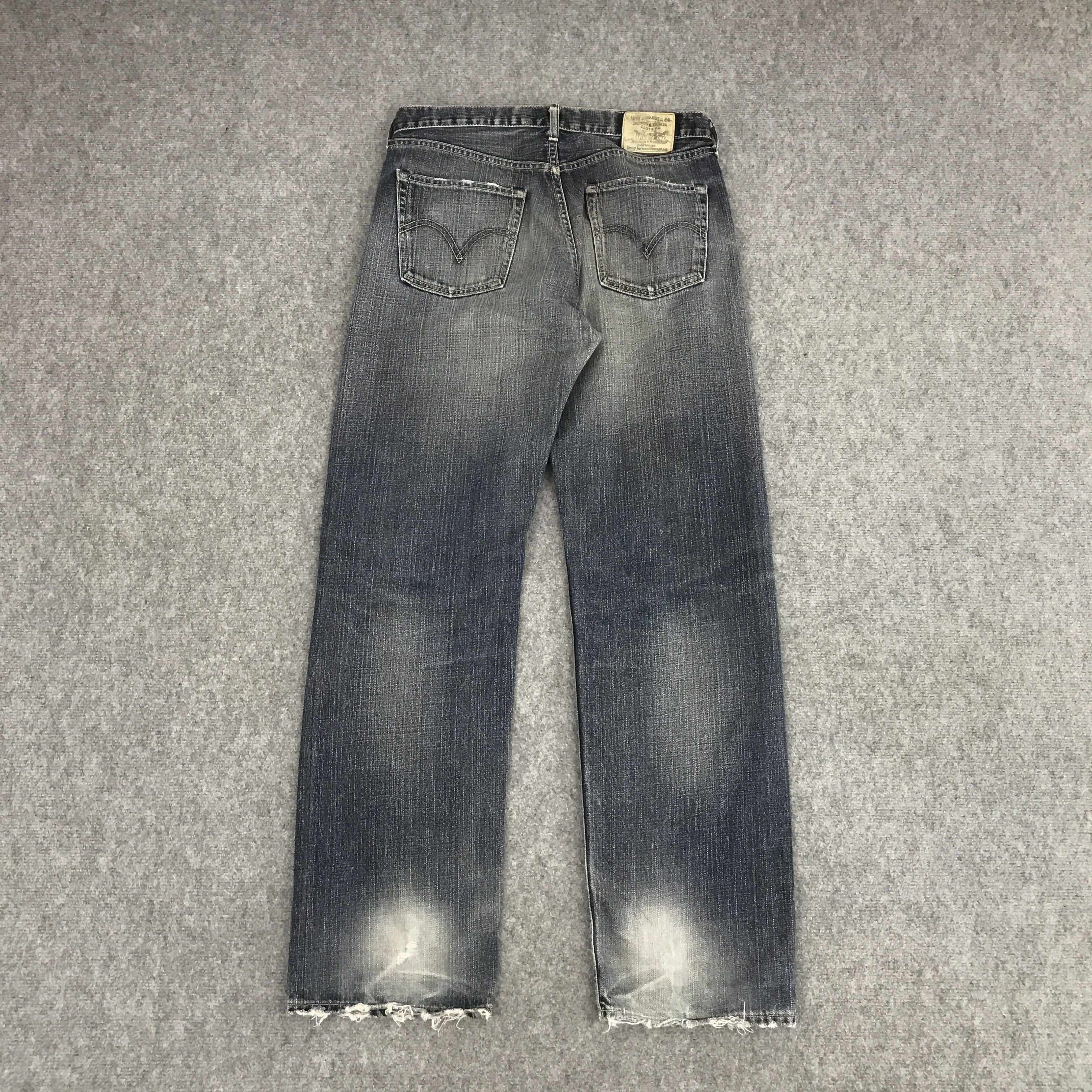 Japanese Brand × Levi's LEVI'S JAPAN DISTRESSED BLACK FADED JEANS Size US 33 - 2 Thumbnail