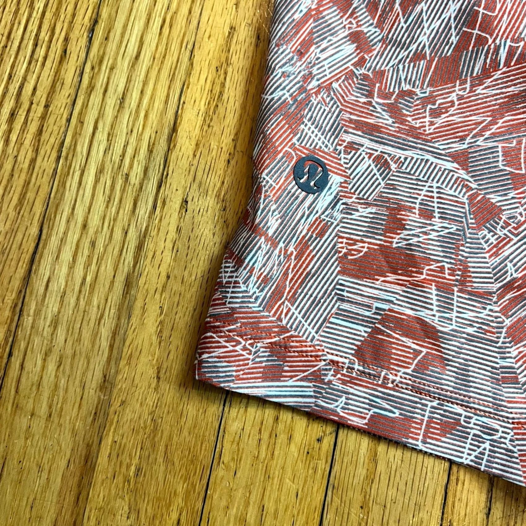 Lululemon Lululemon THE Short Mens Medium Unlined Aztec Orange Patterened Performance Running Shirt Size US 31 - 3 Thumbnail