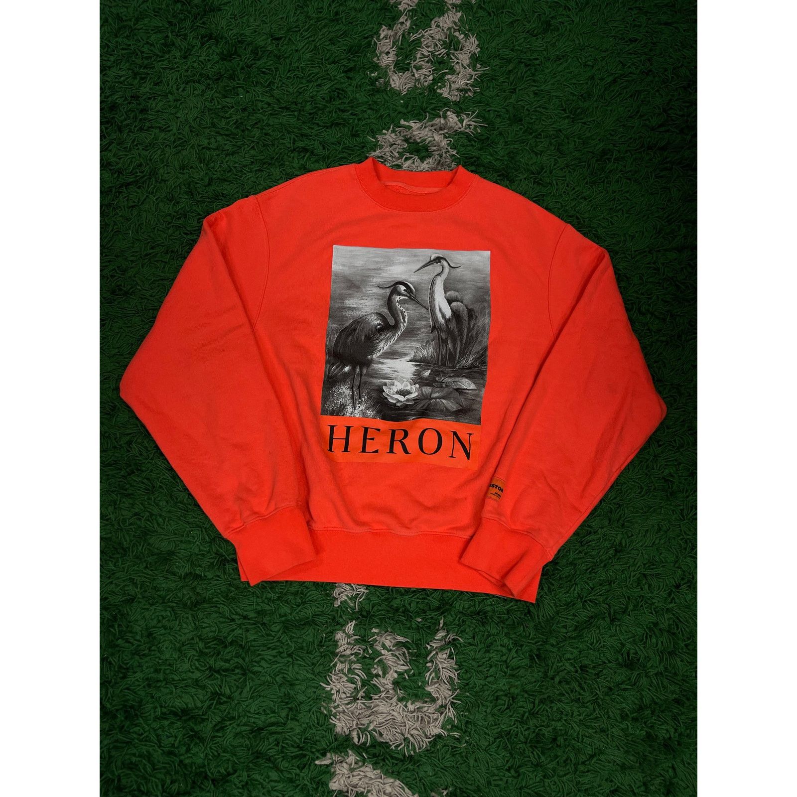 Heron Preston Heron Preston Crewneck Swan Used Small Size US S / EU 44-46 / 1 - 1 Thumbnail