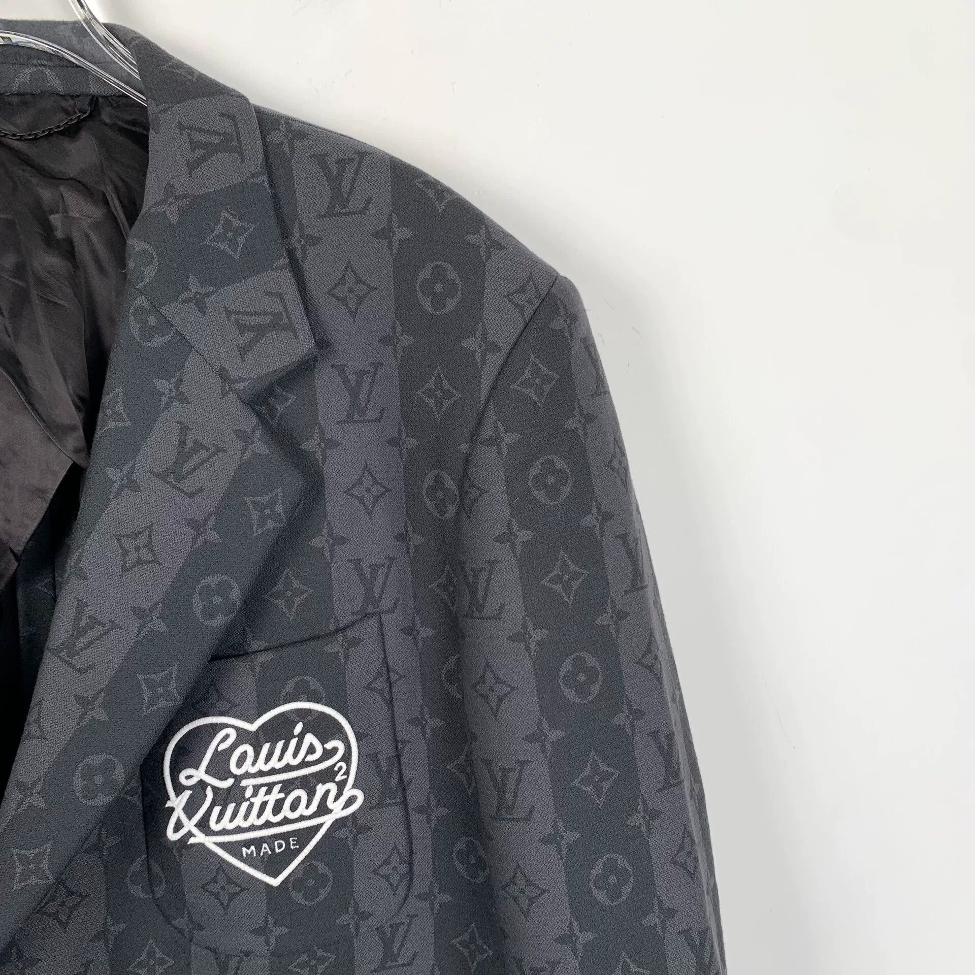 Louis Vuitton louis vuitton gray logo wool blazer jacket Size US L / EU 52-54 / 3 - 3 Thumbnail