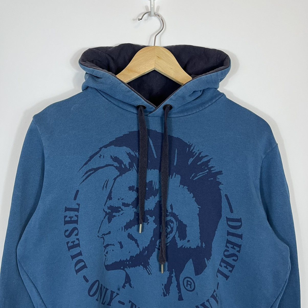 Diesel Vintage Diesel Big Central Logo Pocket Hoodie Streetwear Y2K Size US M / EU 48-50 / 2 - 2 Thumbnail