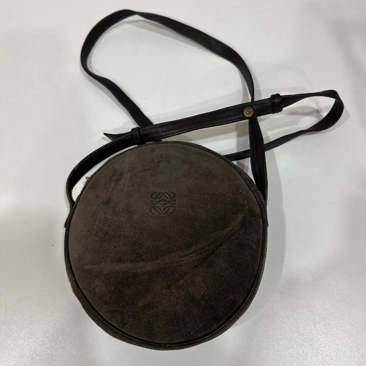 Loewe ‼️YES‼️ VINTAGE LOEWE SUEDE LEATHER CROSSBODY SLING BAG Size ONE SIZE - 2 Thumbnail
