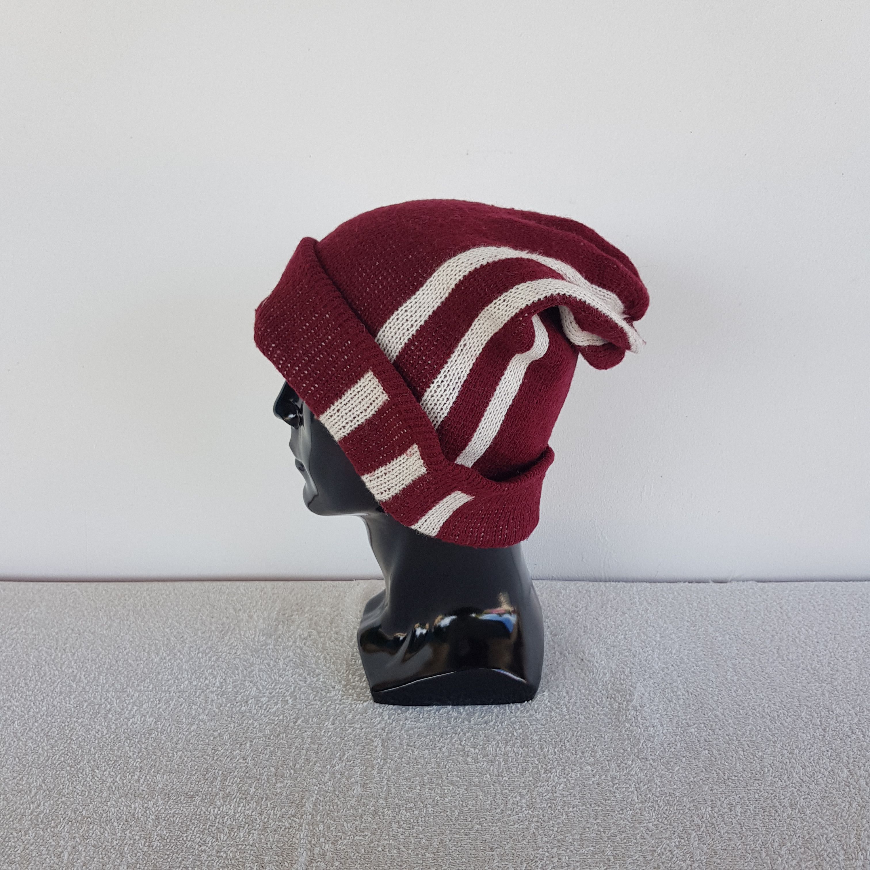 Japanese Brand Vintage Japanese UN Beanie Homeless Snow Caps Ski Hats Size ONE SIZE - 4 Thumbnail