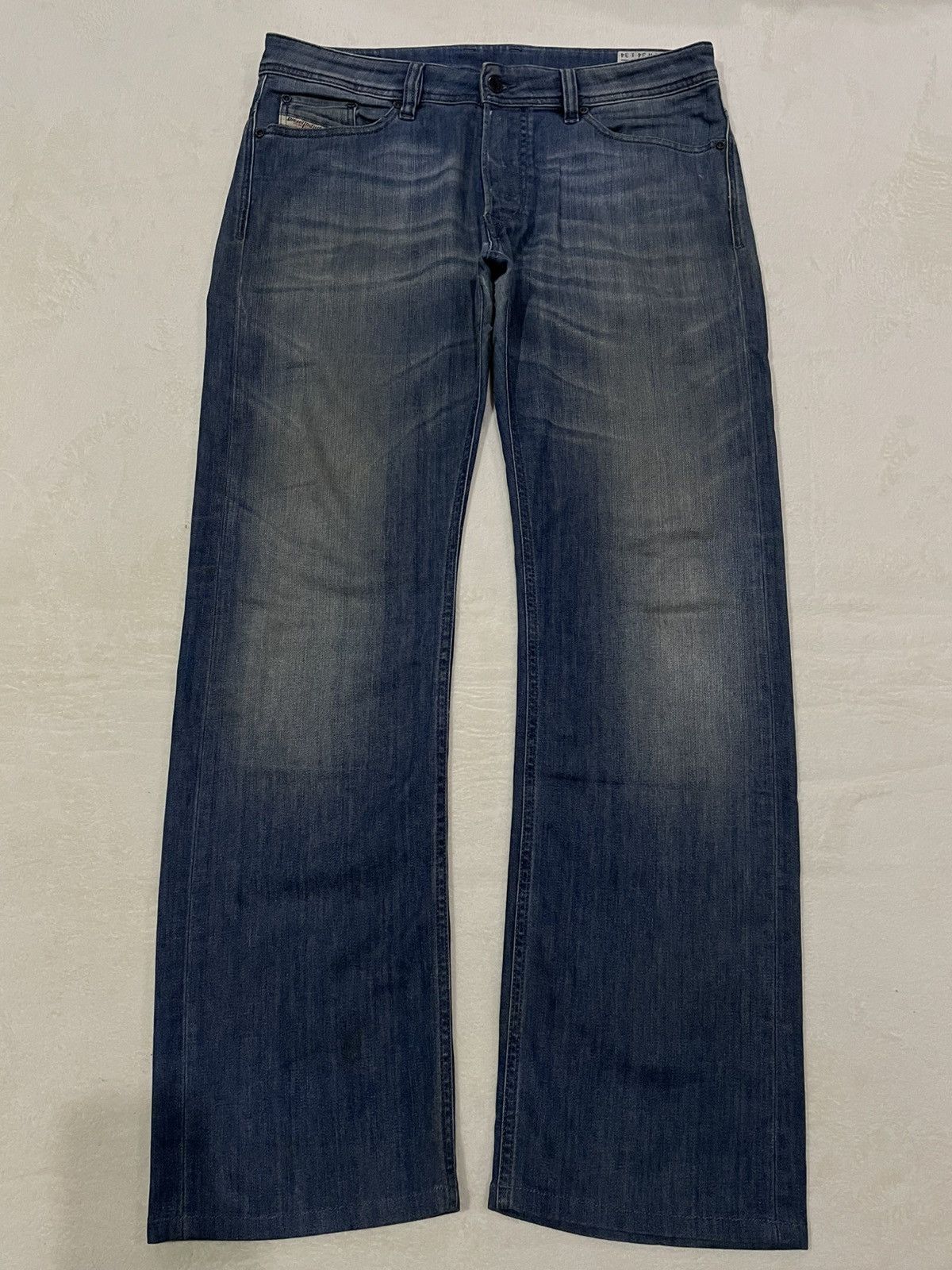 Diesel Vintage Mudwash Faded Regular Straight Dark Blue Jeans Size US 36 / EU 52 - 1 Thumbnail