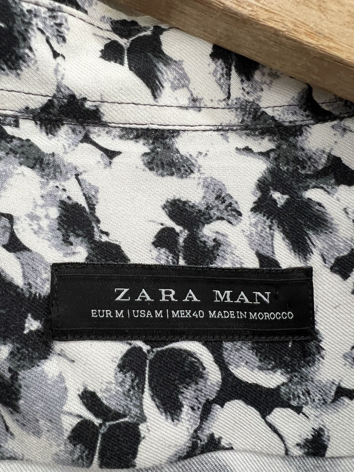 Japanese Brand × Zara Mens Zara Floral All Over Print Button Up Shirt slim fit M Size US M / EU 48-50 / 2 - 3 Thumbnail