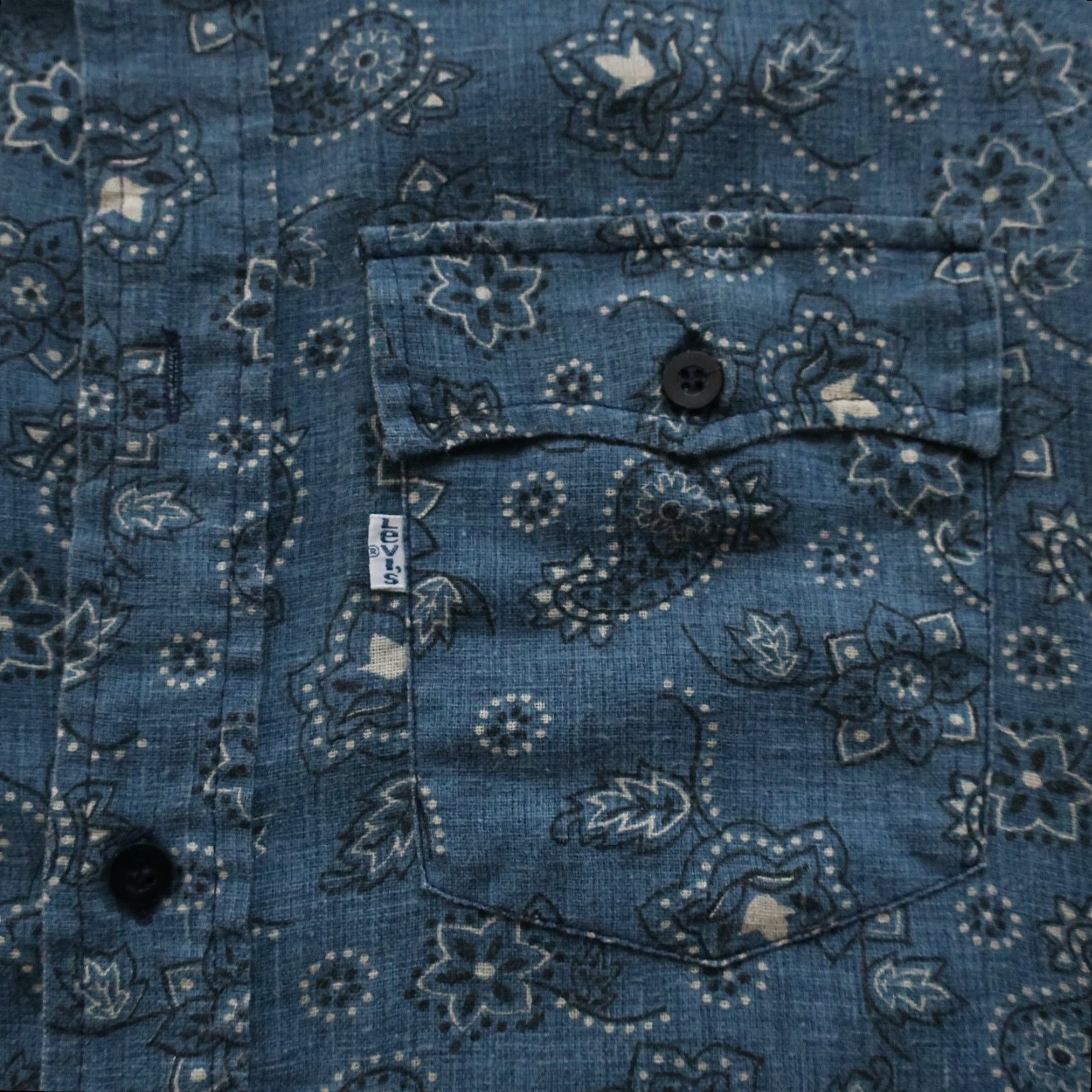 Levi's VINTAGE Levi's Paisley Western Shirt Mens Small Blue SXS? Size US S / EU 44-46 / 1 - 3 Thumbnail