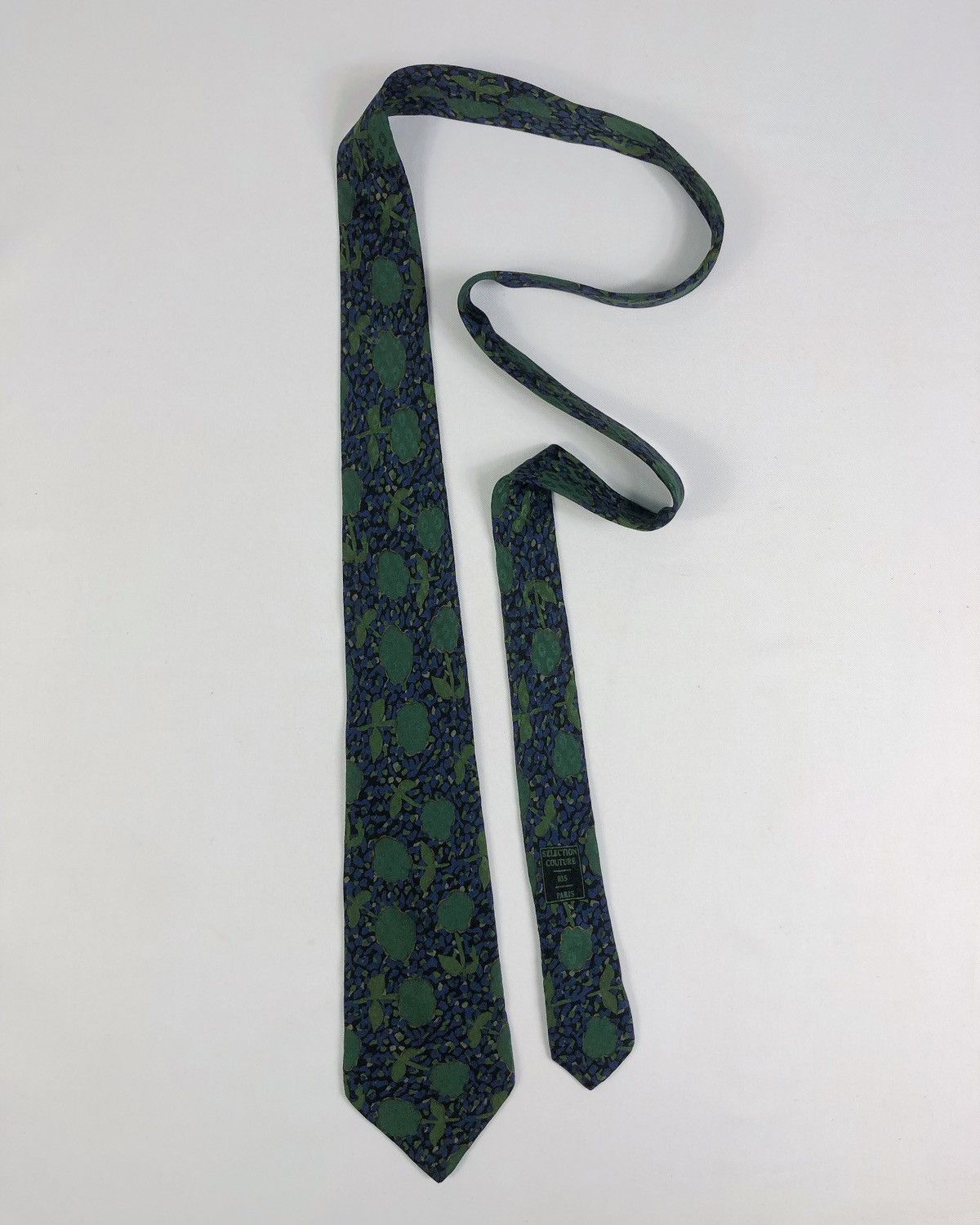 Givenchy Vintage Givenchy Gentleman Floral Silk Tie Made in Italy Size ONE SIZE - 2 Thumbnail