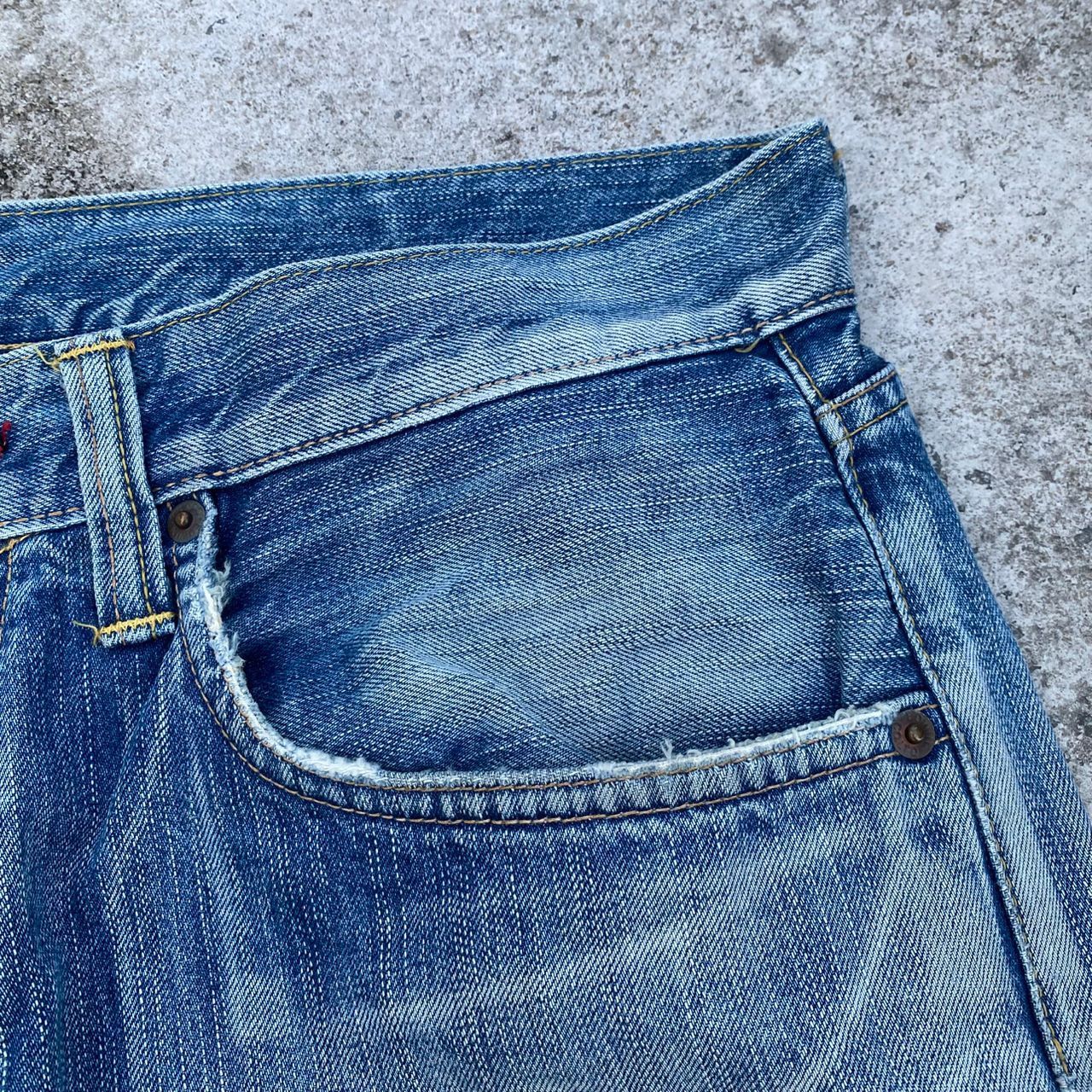 Edwin Vintage Edwin 504 Distressed Denim Kurt Cobain Style Size US 34 / EU 50 - 21 Thumbnail