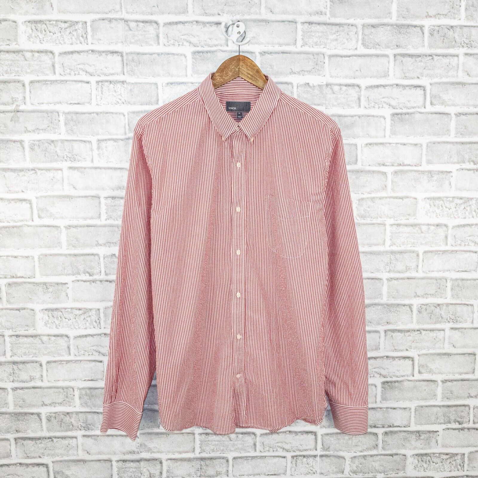 Vince VINCE Seersucker Button Down Shirt in Red Striped Cotton Size US XL / EU 56 / 4 - 1 Thumbnail
