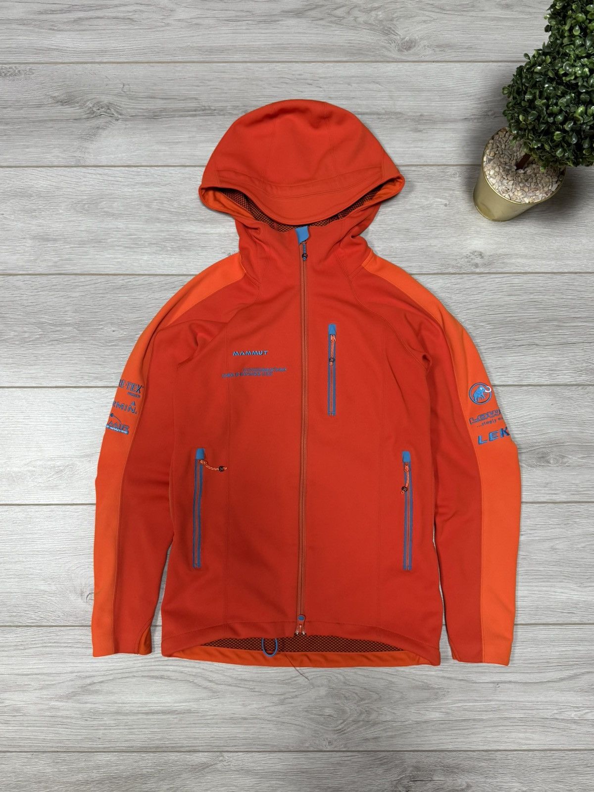 Mammut Mammut Eiger Extreme Goretex Pro Jacket Gorpcore Small Rare Size US S / EU 44-46 / 1 - 5 Thumbnail
