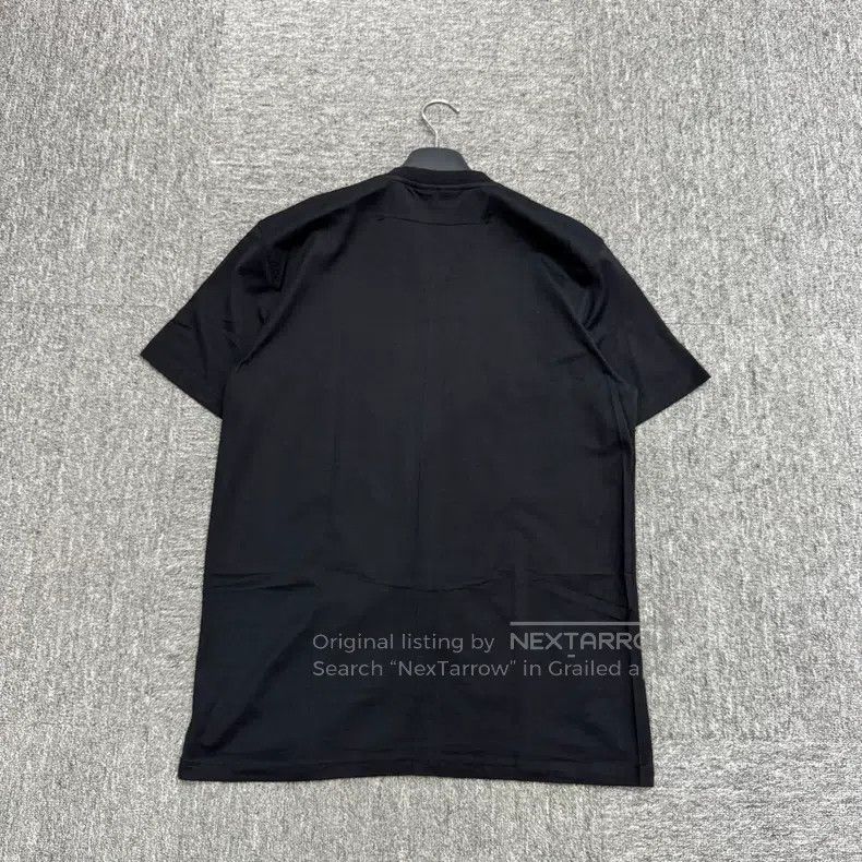 Givenchy Givenchy Art Print Short Sleeve (Size L) Size US L / EU 52-54 / 3 - 5 Thumbnail