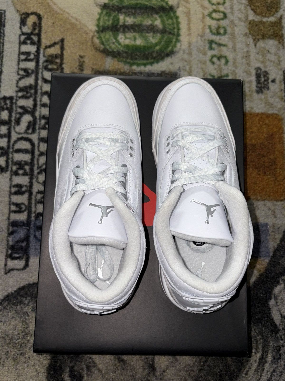 Jordan Brand Jordan 3 Retro Pure Money (Grade School 6Y) Size US 7.5 / IT 37.5 - 6 Thumbnail