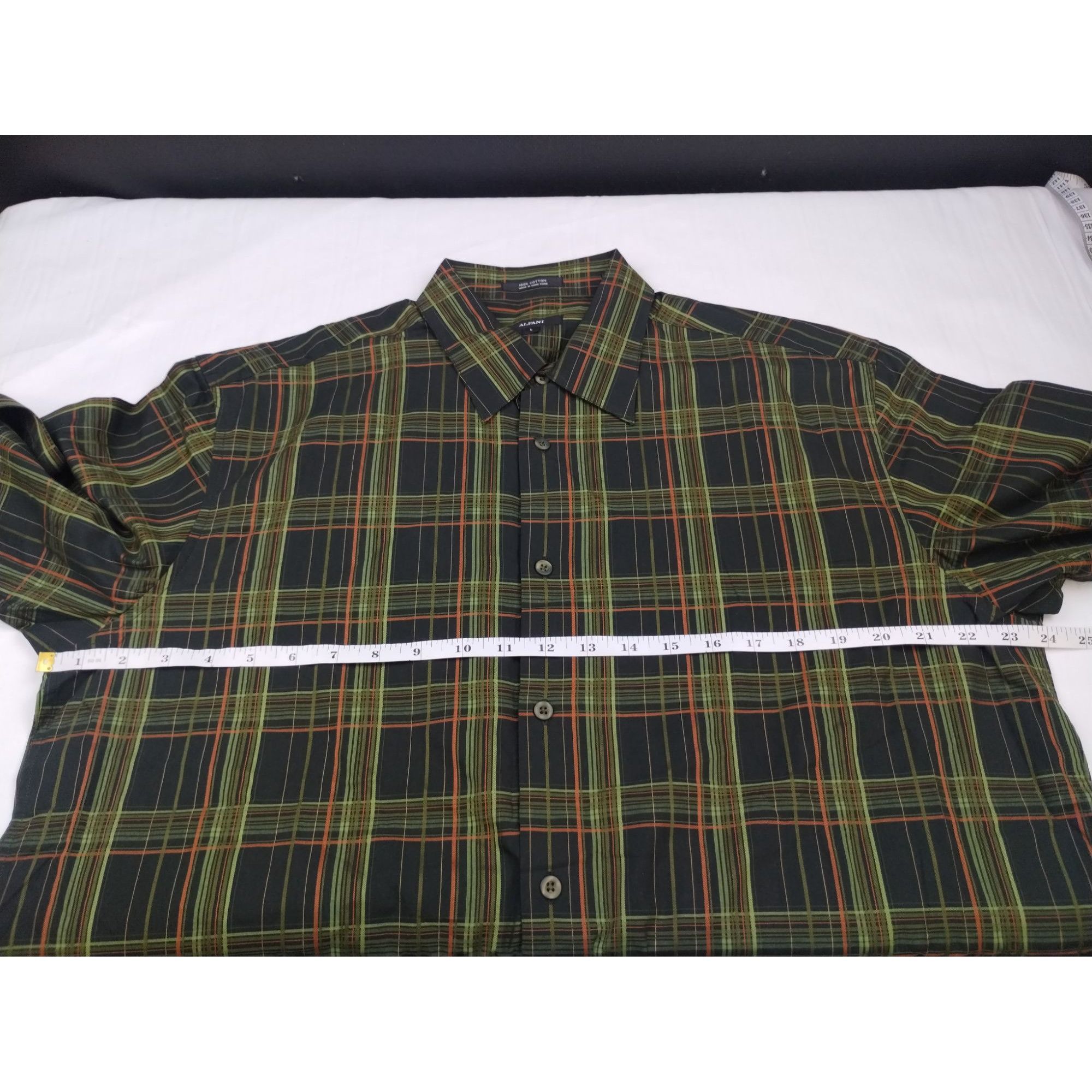 Alfani Alfani Men's Green Plaid Shirt/Button Up Size L SKU 3992 Size US L / EU 52-54 / 3 - 8 Thumbnail