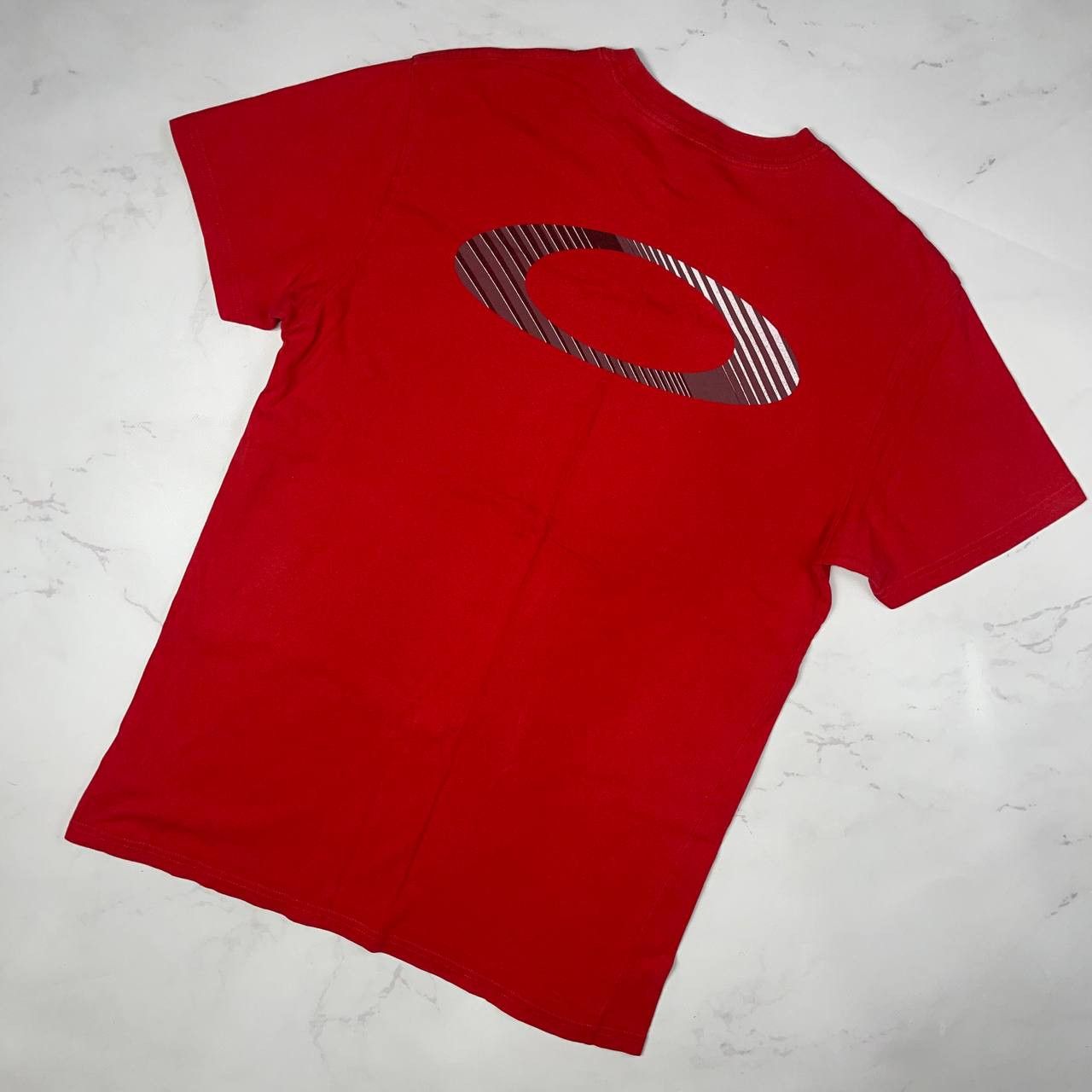 Oakley Oakley Vintage Rare Double-sided printing Tshirt Y2K Sz M Size US M / EU 48-50 / 2 - 10 Thumbnail