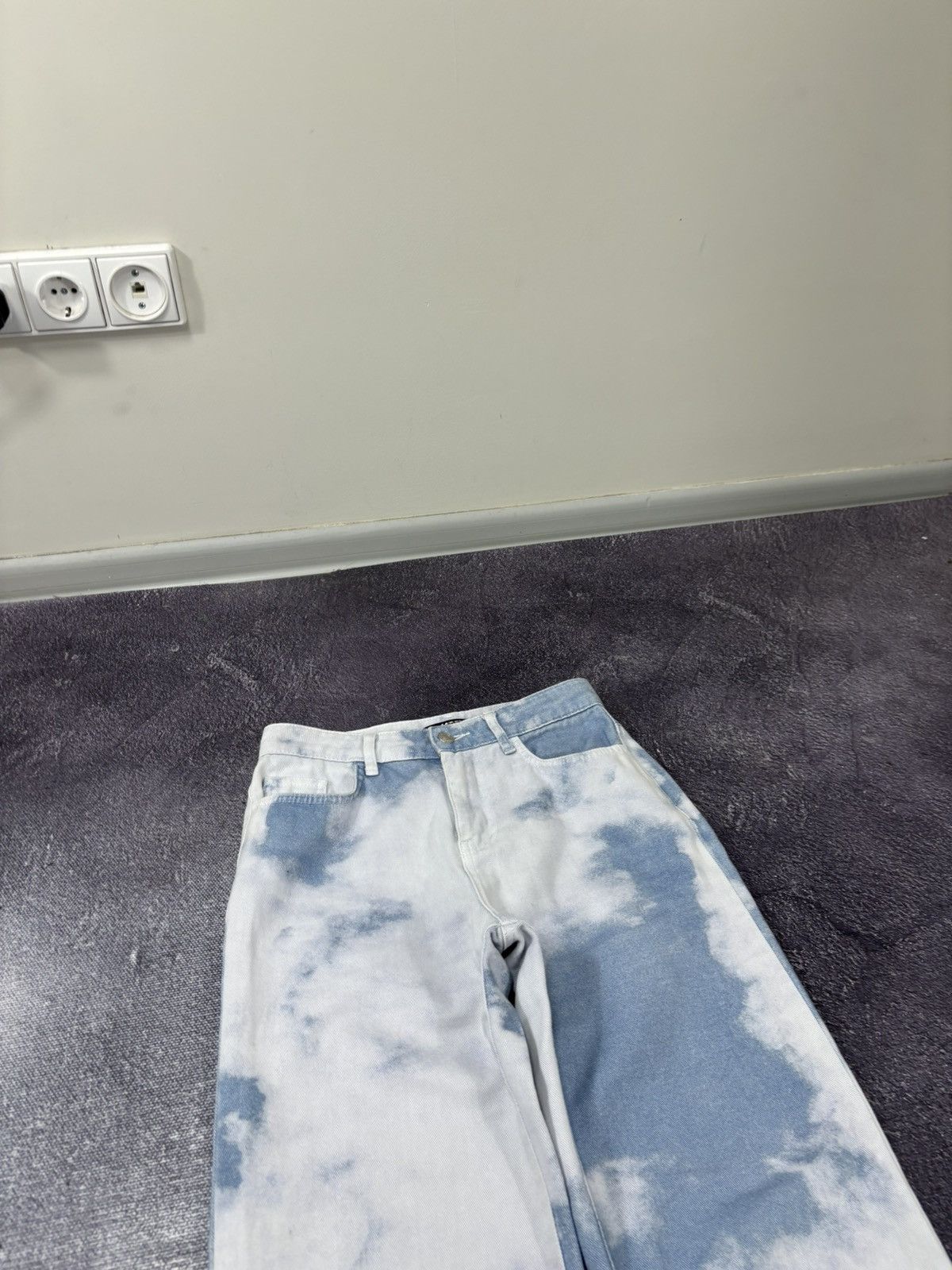 Jaded London Jaded London Sky Clouds Print Y2K Skate Hype Baggy Jeans Size US 26 / EU 42 - 5 Thumbnail
