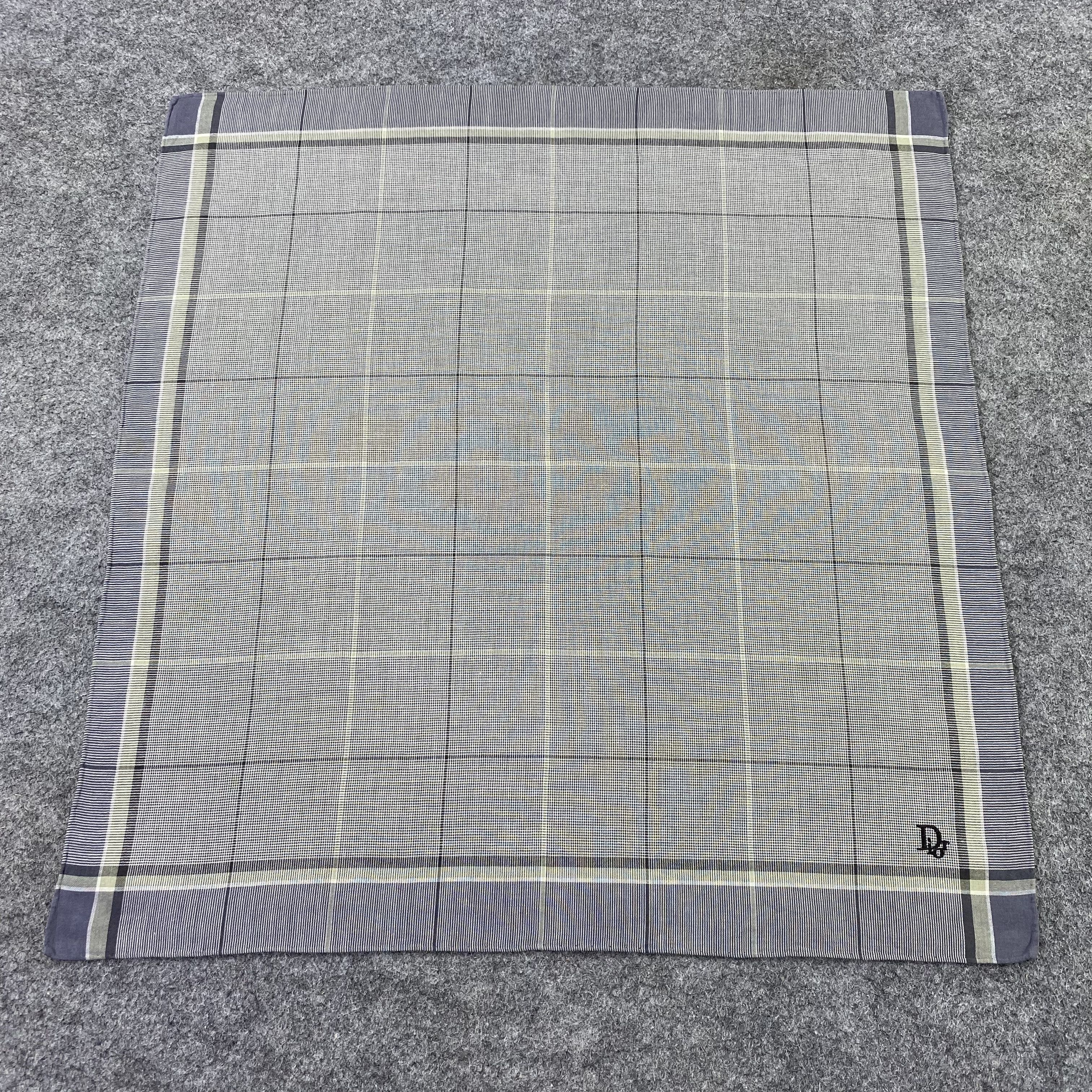 Designer Christian Dior Handkerchief / Bandana / Neckerchief-B1280 Size ONE SIZE - 3 Thumbnail