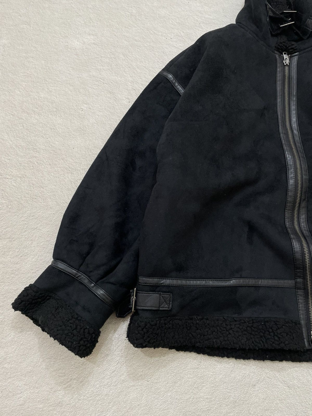Japanese Brand 2000s Black Shearling Style Jacket with Buckle Collar LGB Size US L / EU 52-54 / 3 - 4 Thumbnail
