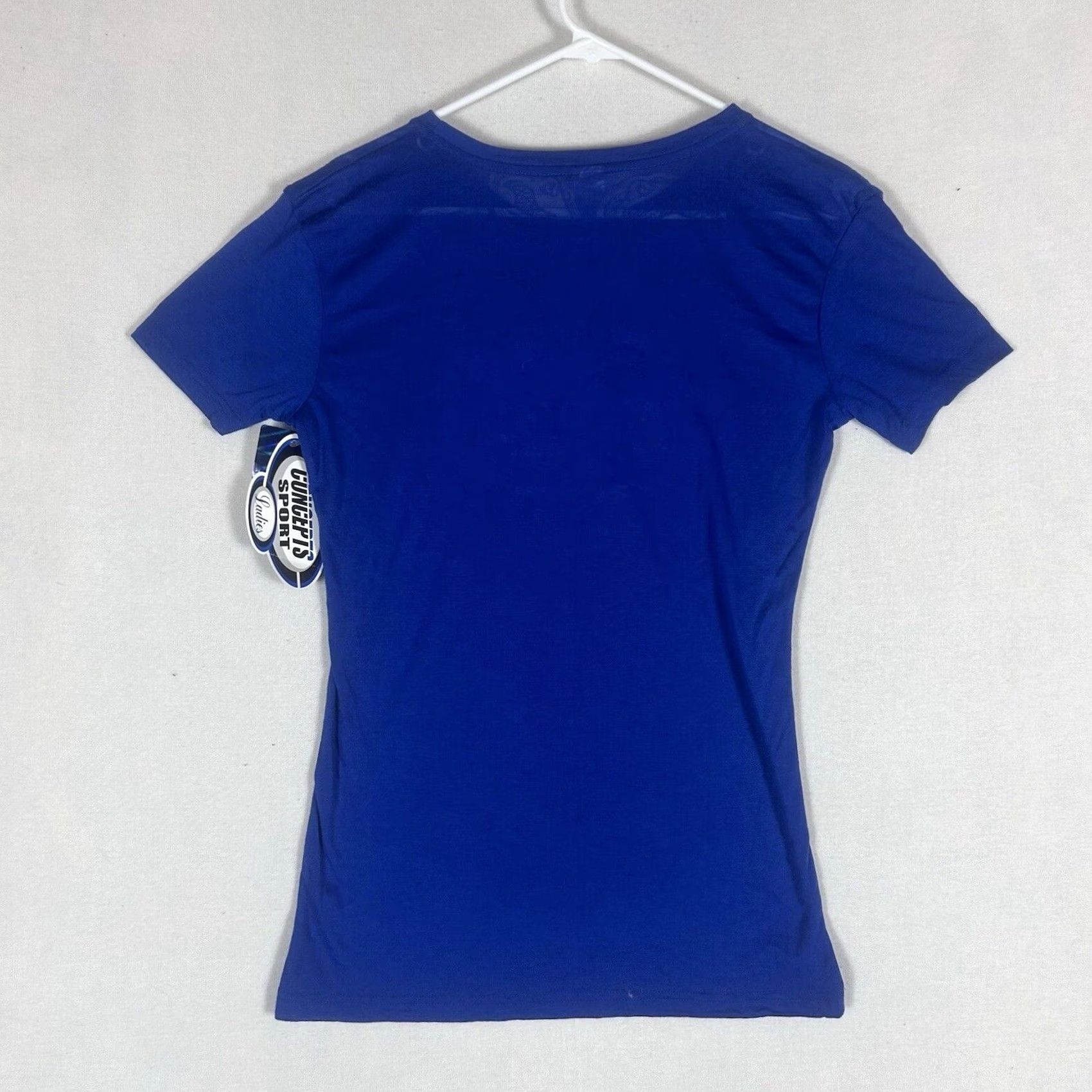 Vintage VINTAGE? (No) Florida Gators Womens T-Shirt L Blue Lightweight Seethrough NWT Concepts Sports Shirt Womens Team Florida 90s? NI Size L / US 10 / IT 46 - 5 Thumbnail