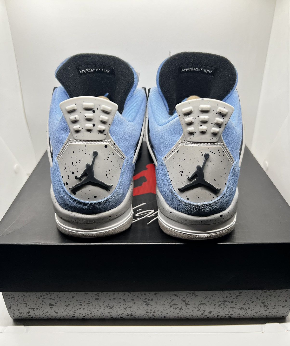 Jordan Brand Air Jordan 4 Retro University Blue (GS) Size US 7 / EU 40 - 4 Thumbnail