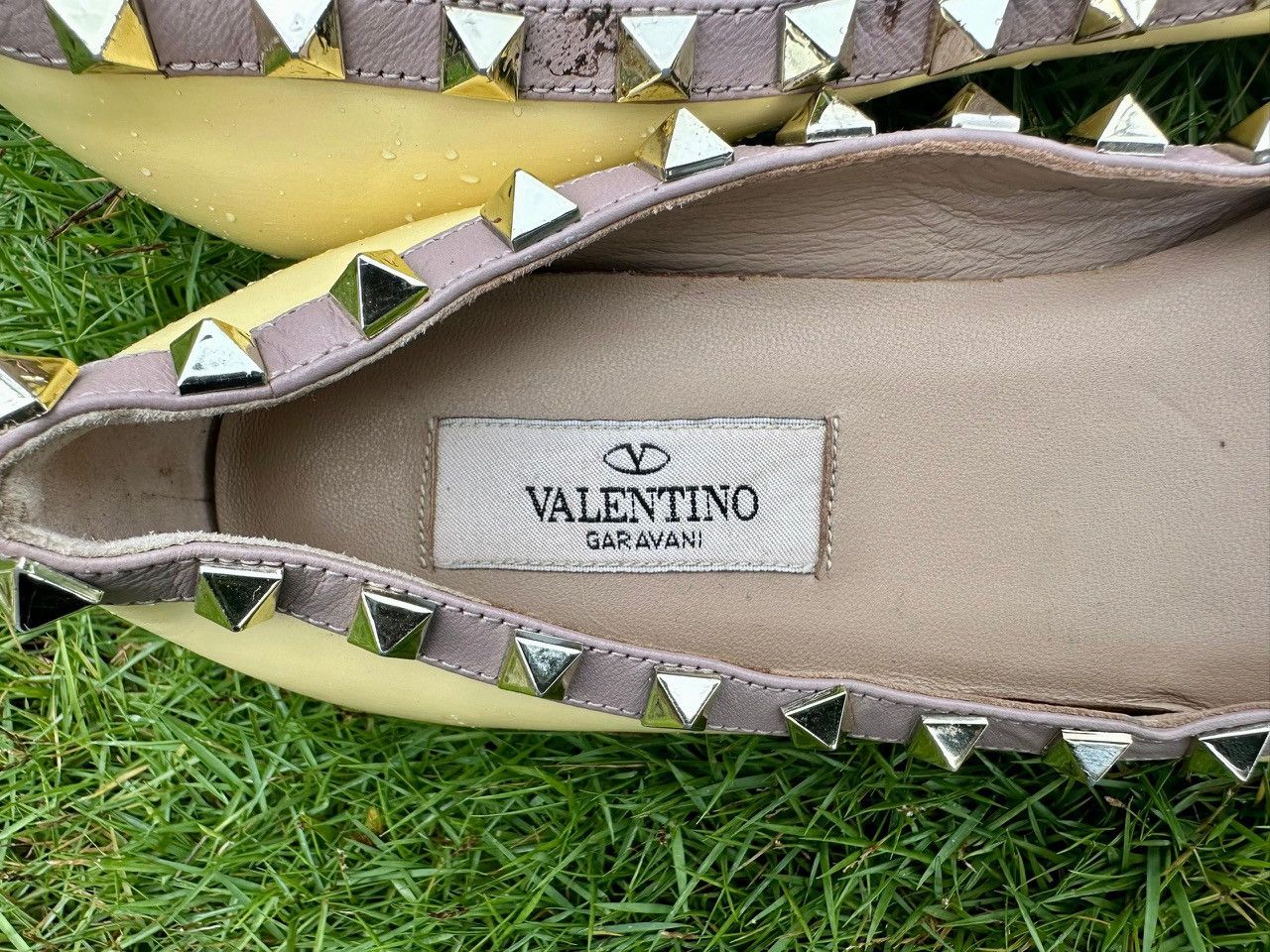 Valentino Authentic Valentino Garavani Rockstud Ballet Flats Size US 7 / IT 37 - 6 Thumbnail