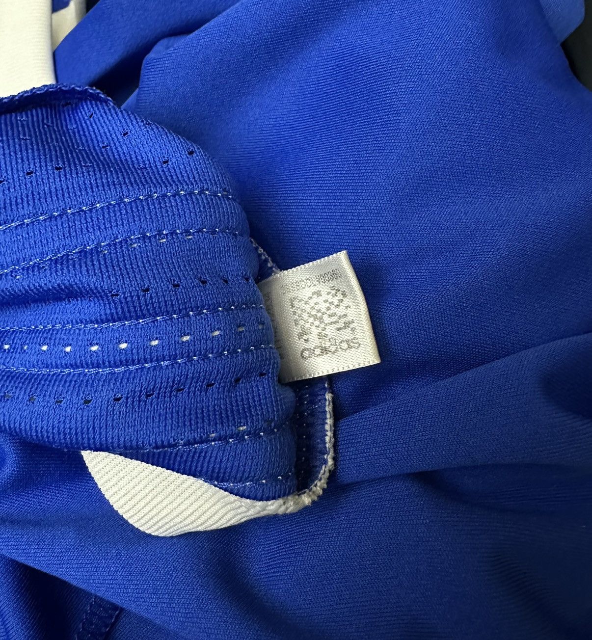 Adidas Adidas Cardiff Football Shirt XXL 2016 Jersey PERFECT Condit Size US XXL / EU 58 / 5 - 9 Thumbnail