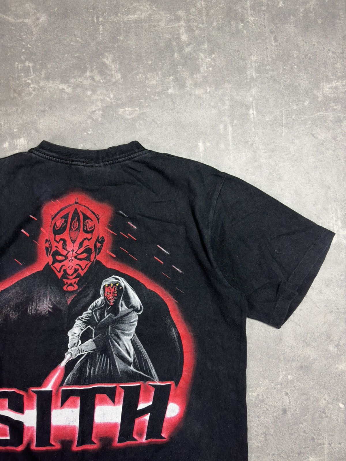 Star Wars 00s Star Wars Jedi vs Sith Faded Tee S M Rare Movie Size US S / EU 44-46 / 1 - 10 Thumbnail