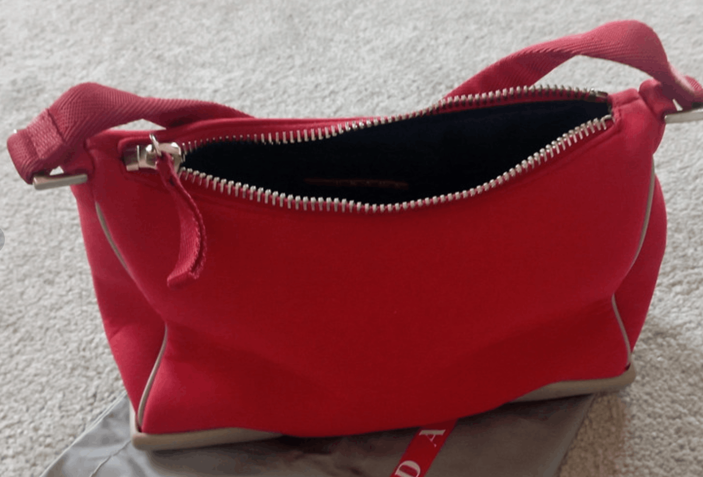 Prada Prada Bag SS1999 Sport Nylon Luna Rossa Vintage Iconic Size ONE SIZE - 4 Thumbnail
