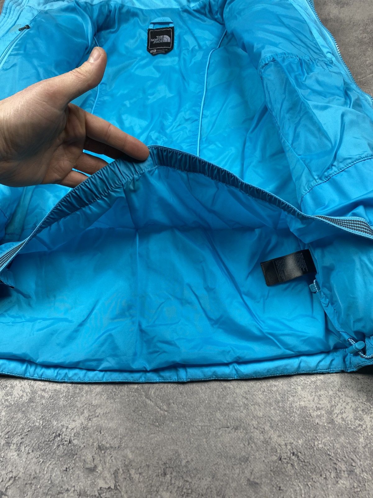 The North Face The North Face 550 Puffer Jacket Blue Fill Hooded Snow Ski Size M / US 6-8 / IT 42-44 - 16 Thumbnail