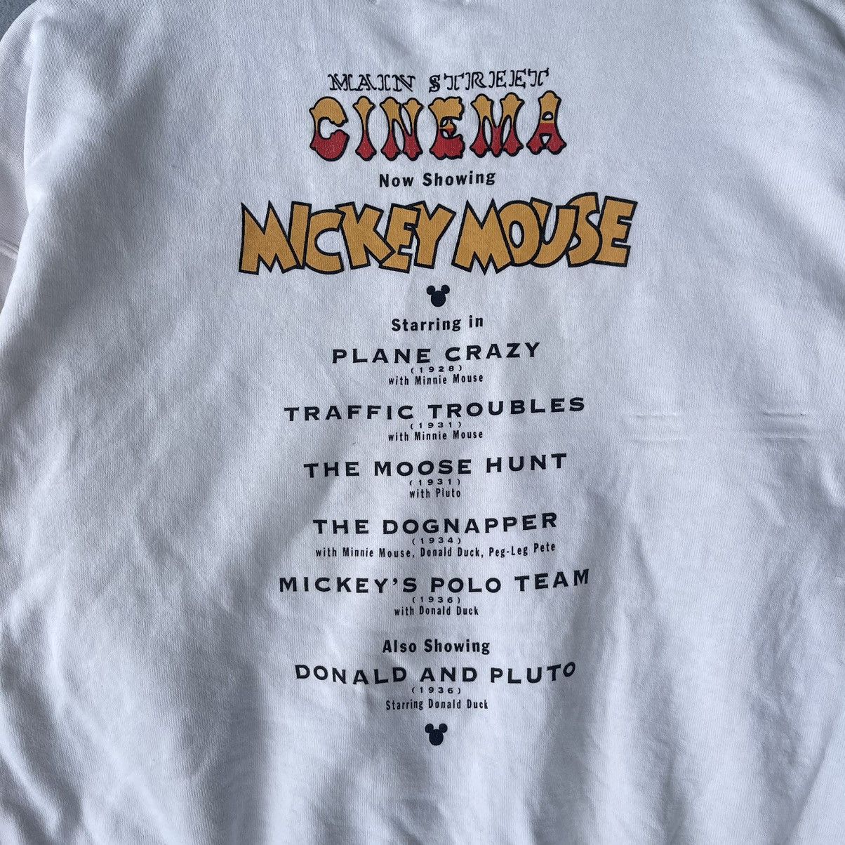 Disney Vintage 90s Disney Mickey Mouse Cinema Sweatshirt Pullover Size US S / EU 44-46 / 1 - 6 Thumbnail