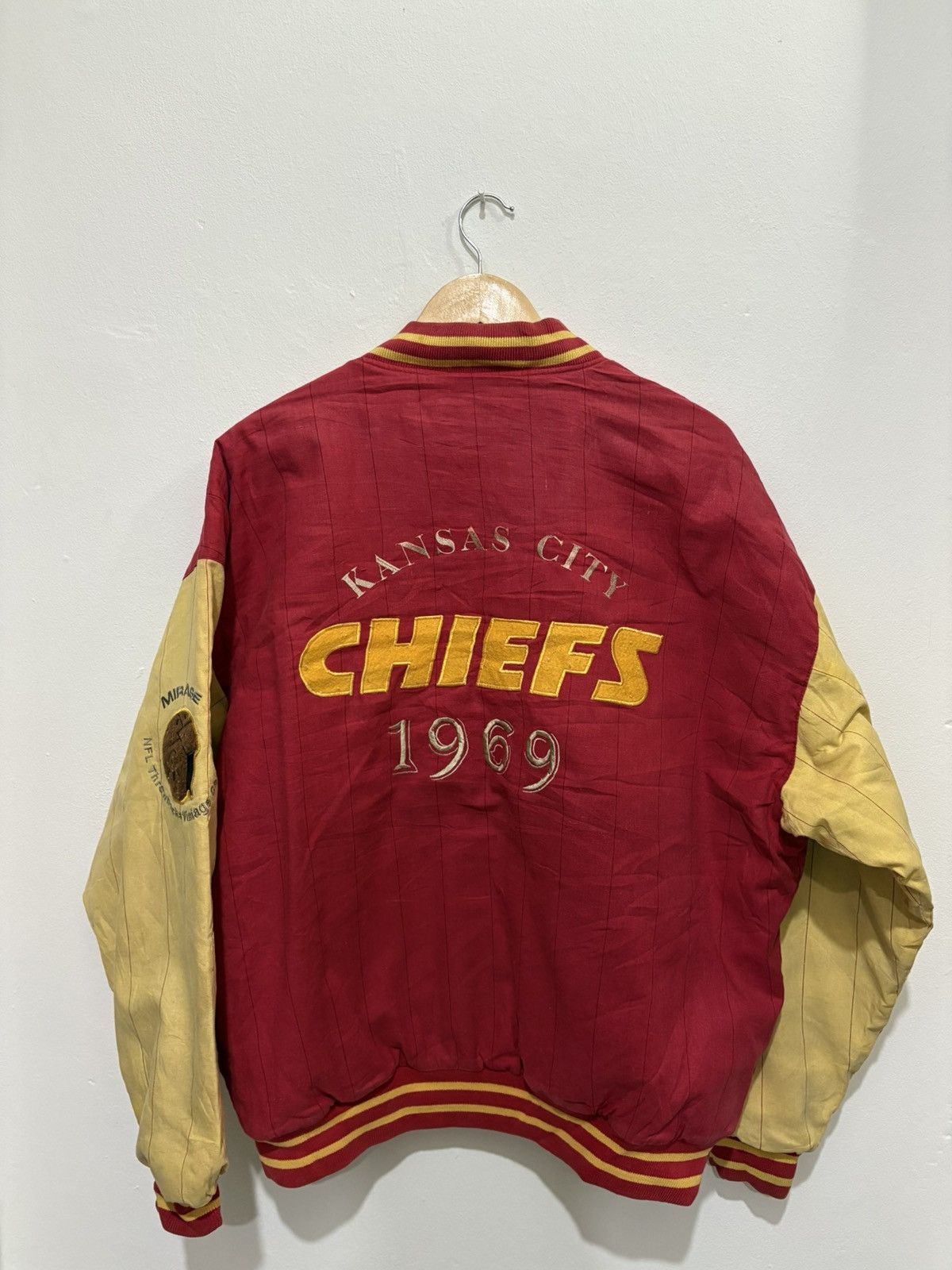 Designer × Mirage Mirage kansas city Size US XL / EU 56 / 4 - 5 Thumbnail