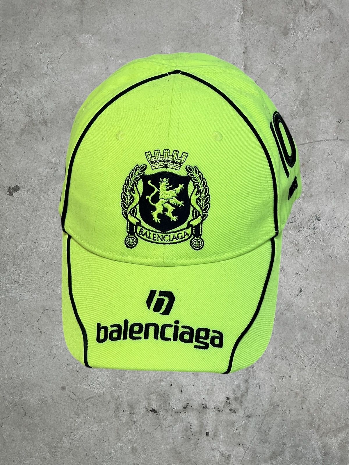 Balenciaga Balenciaga Paris Hat Size ONE SIZE - 3 Thumbnail
