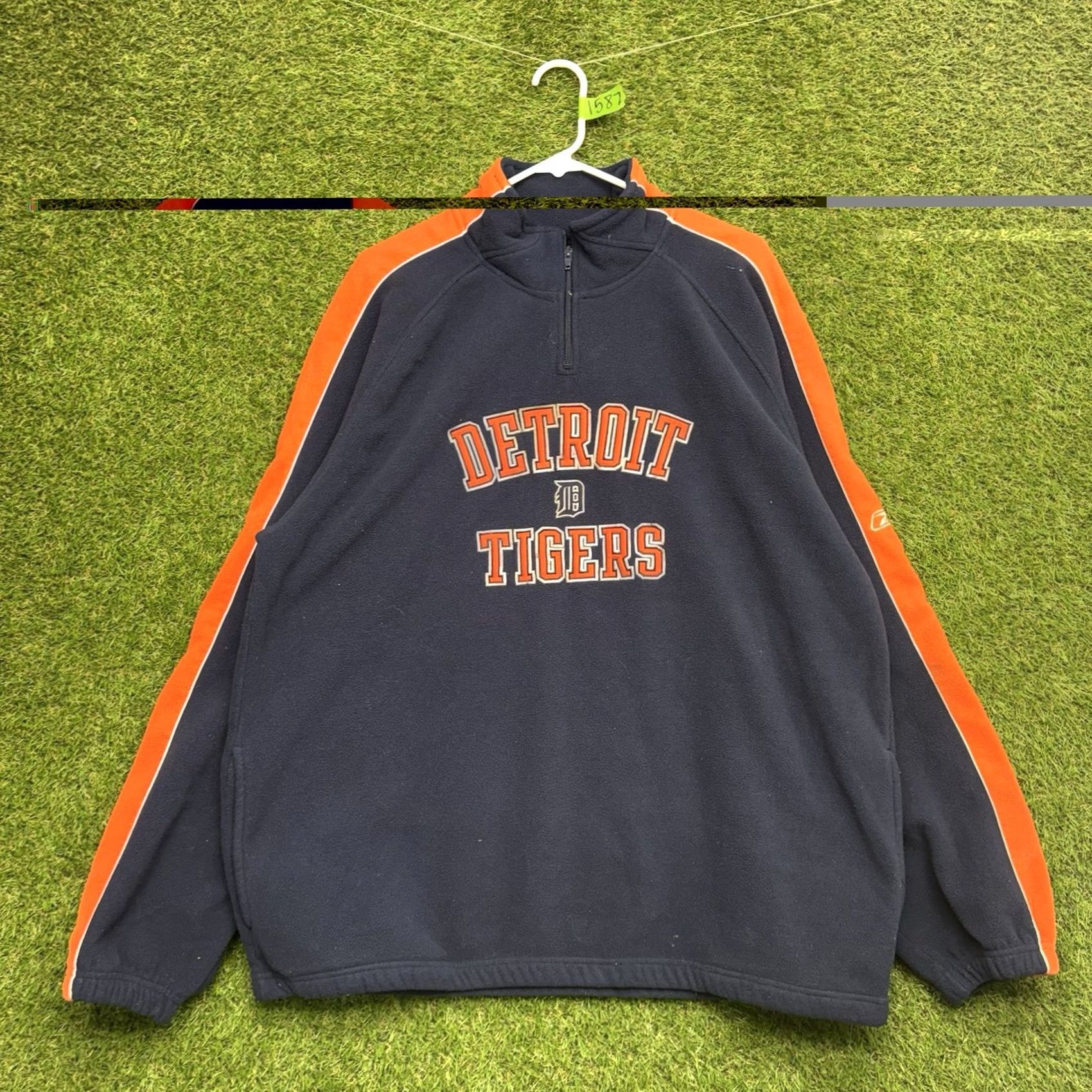 Reebok VINTAGE Reebok Detroit Tigers Sweatshirt Mens XL MLB Embroidered 1/4 Zip Fleece Jacket Blue Size US XL / EU 56 / 4 - 2 Thumbnail