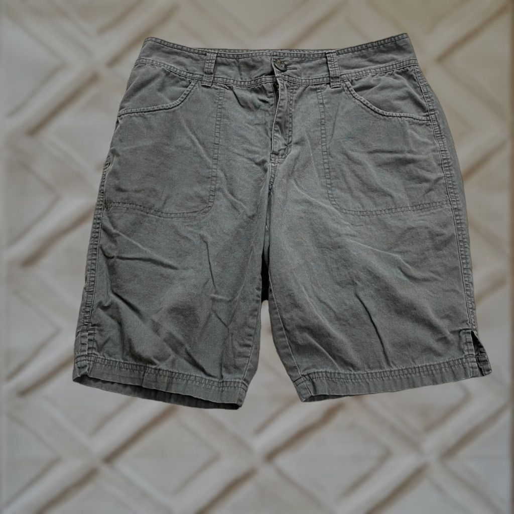 Vintage VINTAGE Columbia Bermuda Shorts Women 10 Gray Cotton High Rise Casual Activewear Summer Size 32" / US 10 / IT 46 - 1 Thumbnail