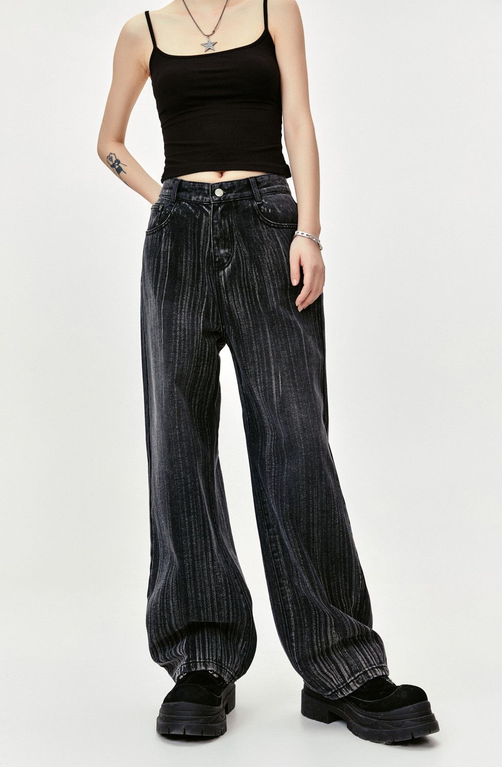 Japanese Brand Men's trendy retro washed oversized jeans Size US 32 / EU 48 - 2 Thumbnail