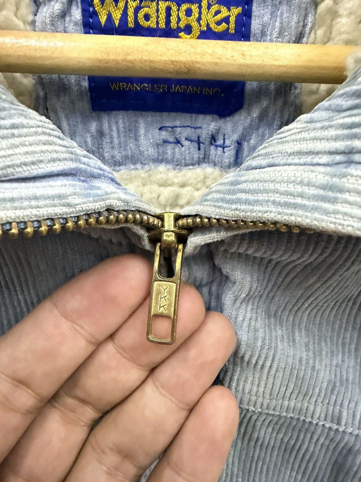 Wrangler Wrangler Corduroy Fleece Jacket Size US L / EU 52-54 / 3 - 7 Thumbnail