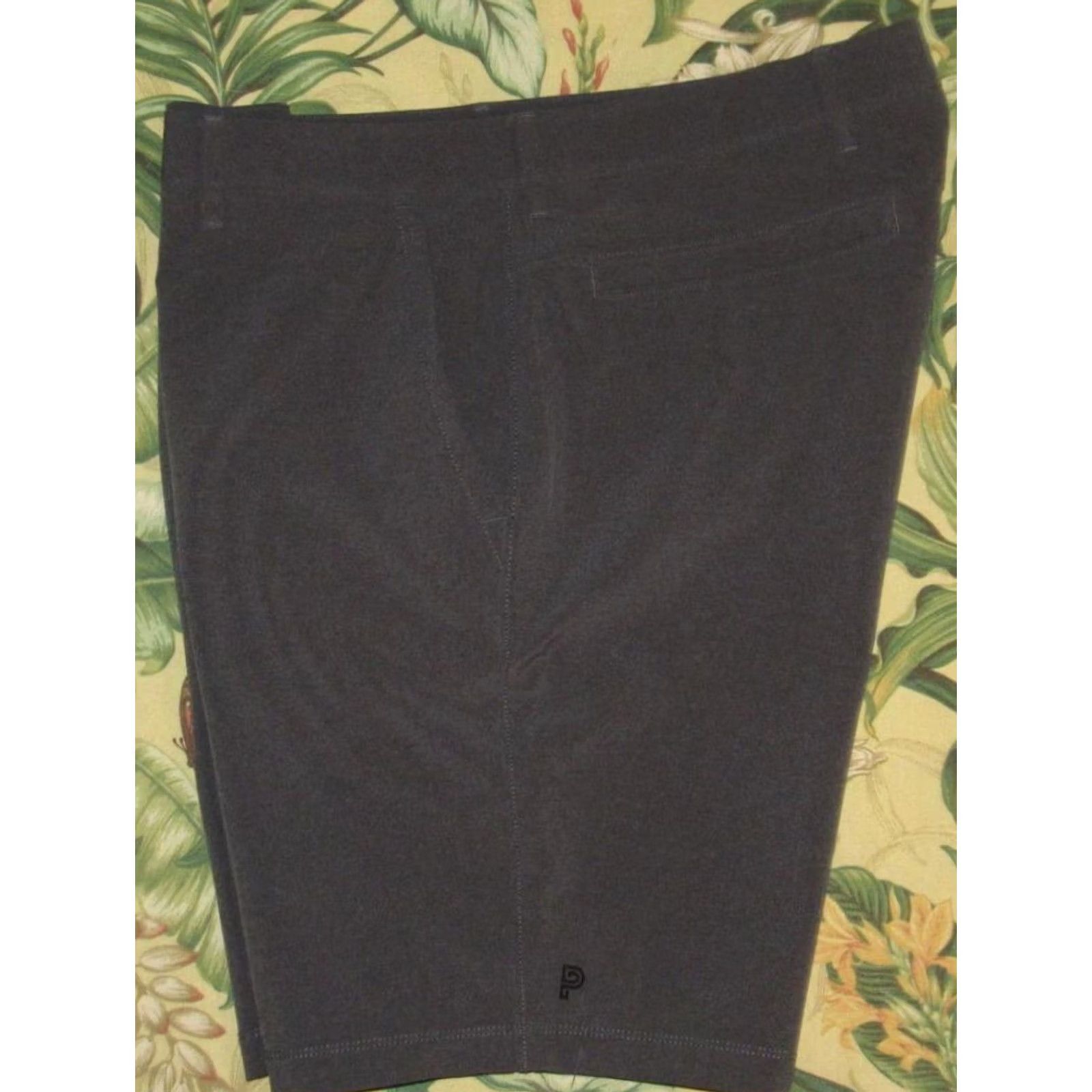 Vintage PUBLIC REC Dark Grey 9" Workday Shorts 38 Men Regular Chino 9" Inseam Gray 38 Mens Size US 38 / EU 54 - 2 Thumbnail