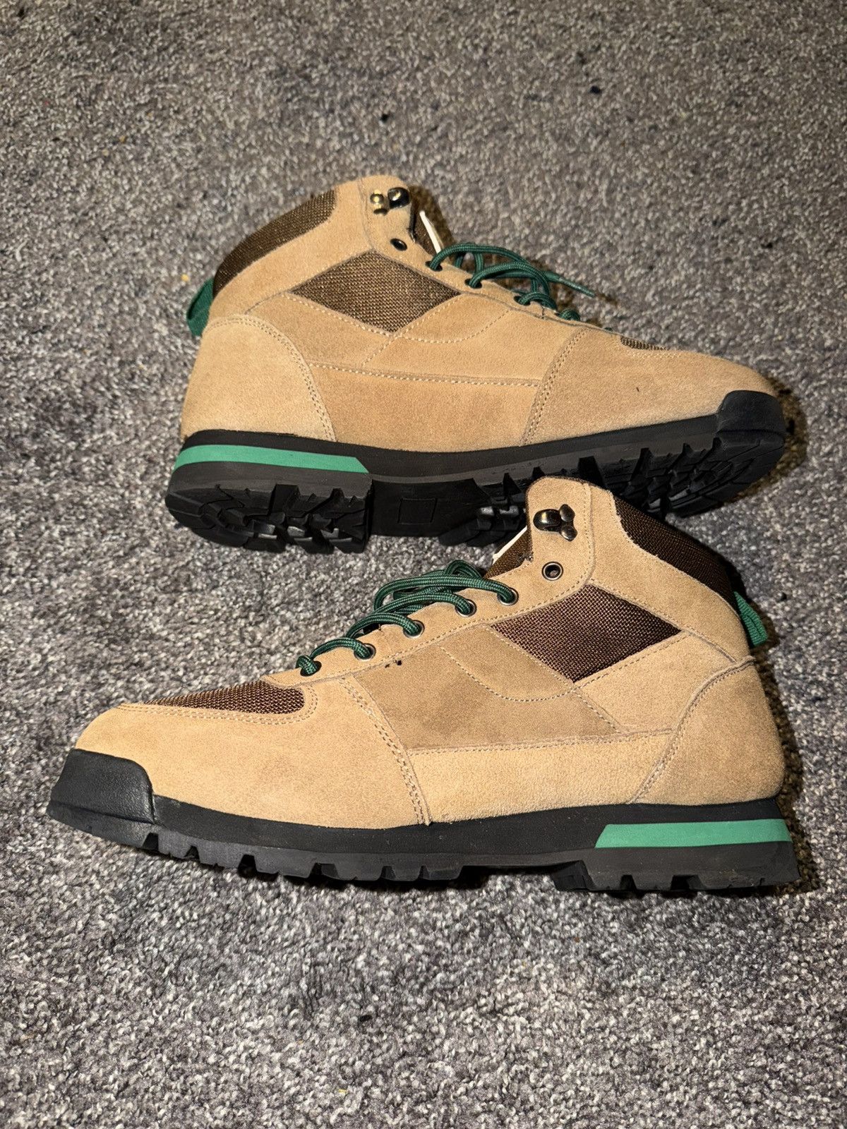 American Eagle Outfitters American Eagle Men’s Outdoor Casual Hiking Boots Men’s 10 Size US 10 / EU 43 - 22 Thumbnail