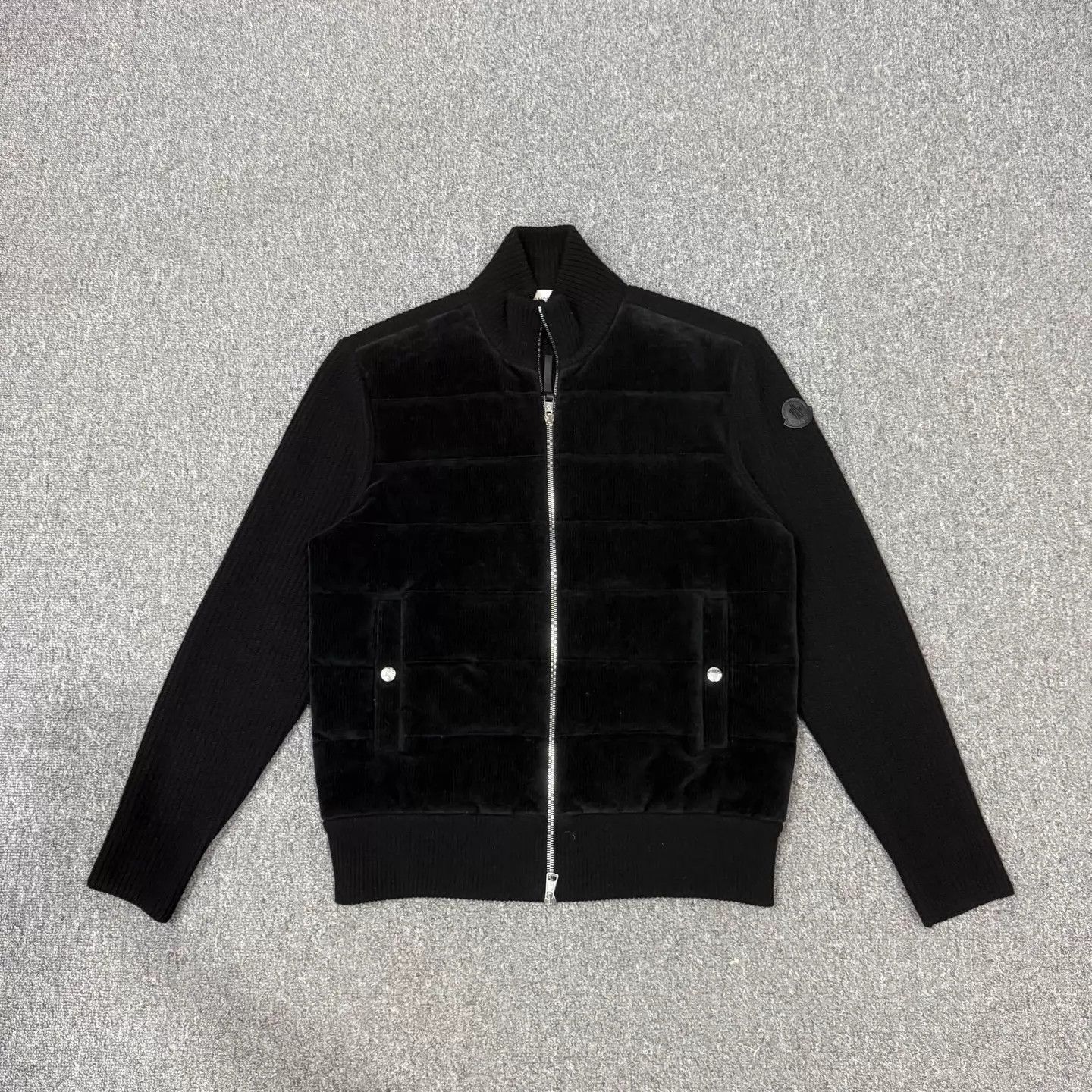 Moncler Moncler Black Velvet Knit Stand Collar Cardigan S 99N Size US S / EU 44-46 / 1 - 1 Thumbnail