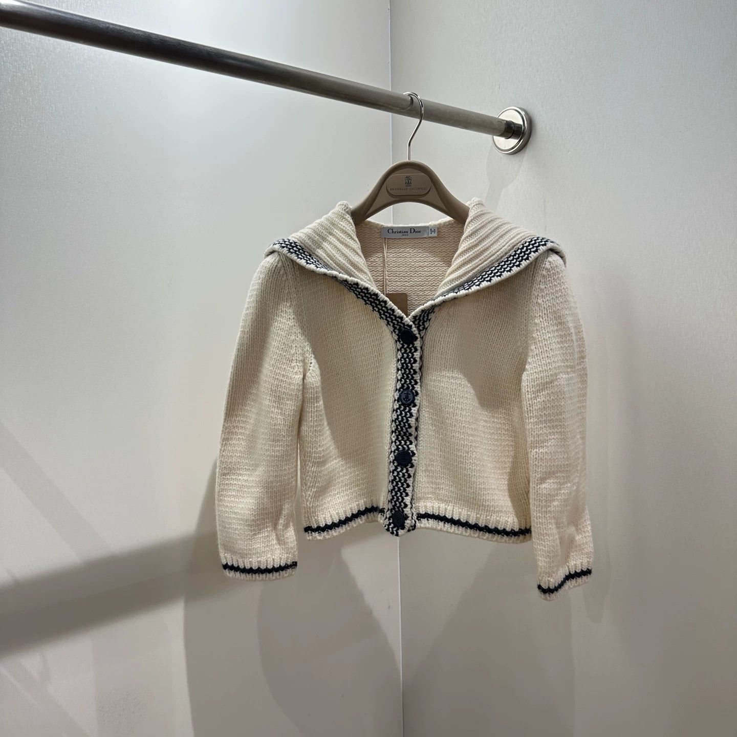 Christian Dior Monsieur Dior may741 logo intarsia navy-neck wool cardy 36 Size XS / US 0-2 / IT 36-38 - 2 Thumbnail