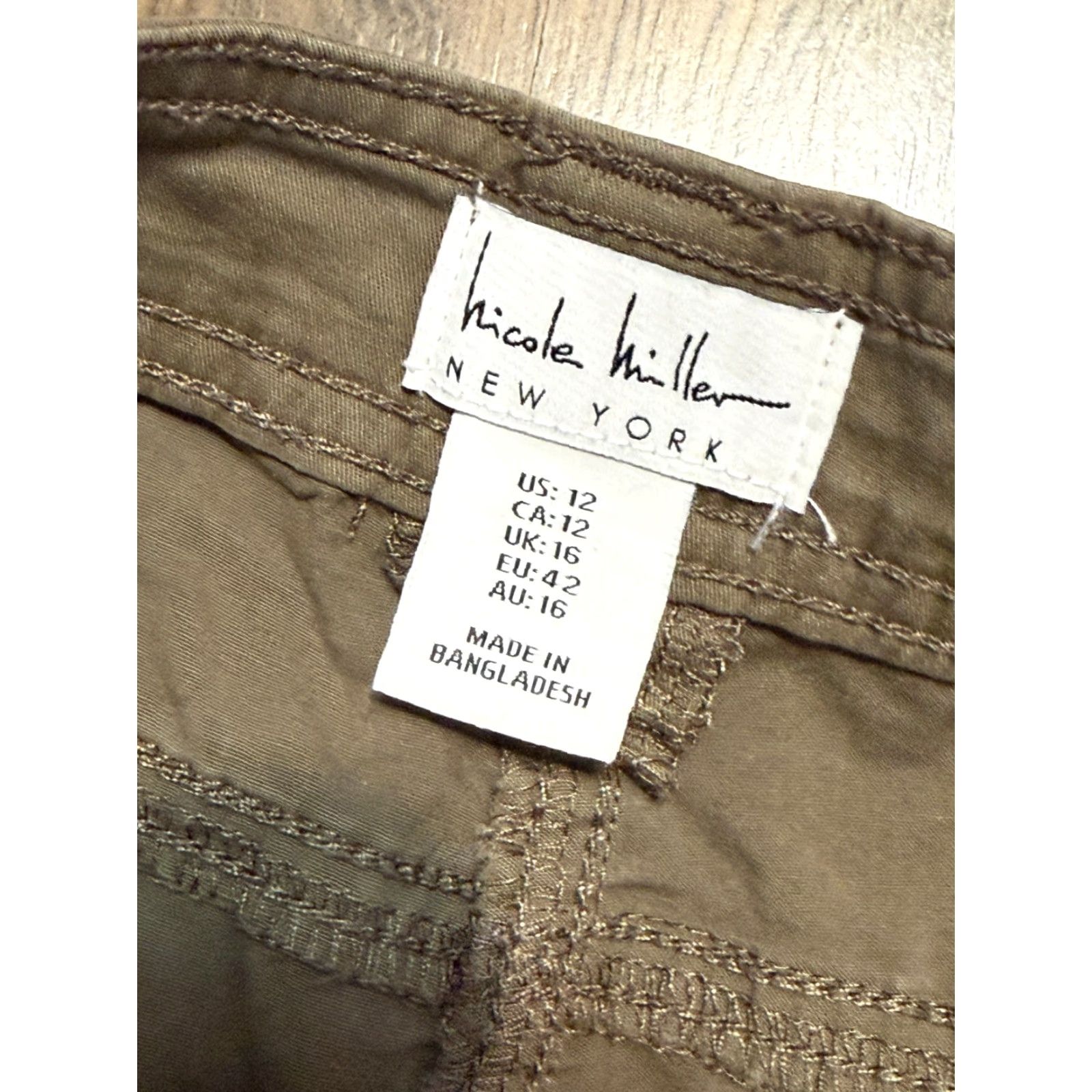 Nicole Miller VINTAGE? No — Nicole Miller New York Pants Womens Size 12 Green Cargo Pants Pockets High Rise Regular Size 34" / US 12 / IT 48 - 6 Thumbnail