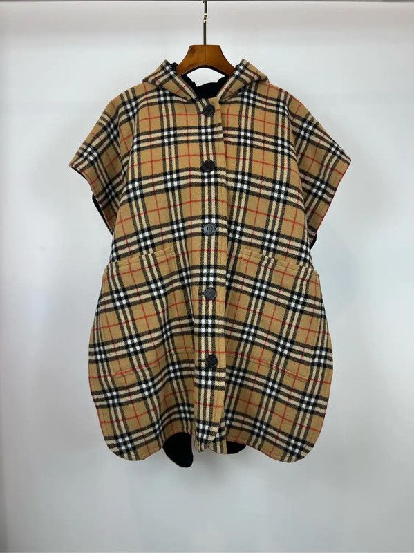Burberry Burberry Beige Cotton Hooded Dress Size XS / US 0-2 / IT 36-38 - 1 Thumbnail