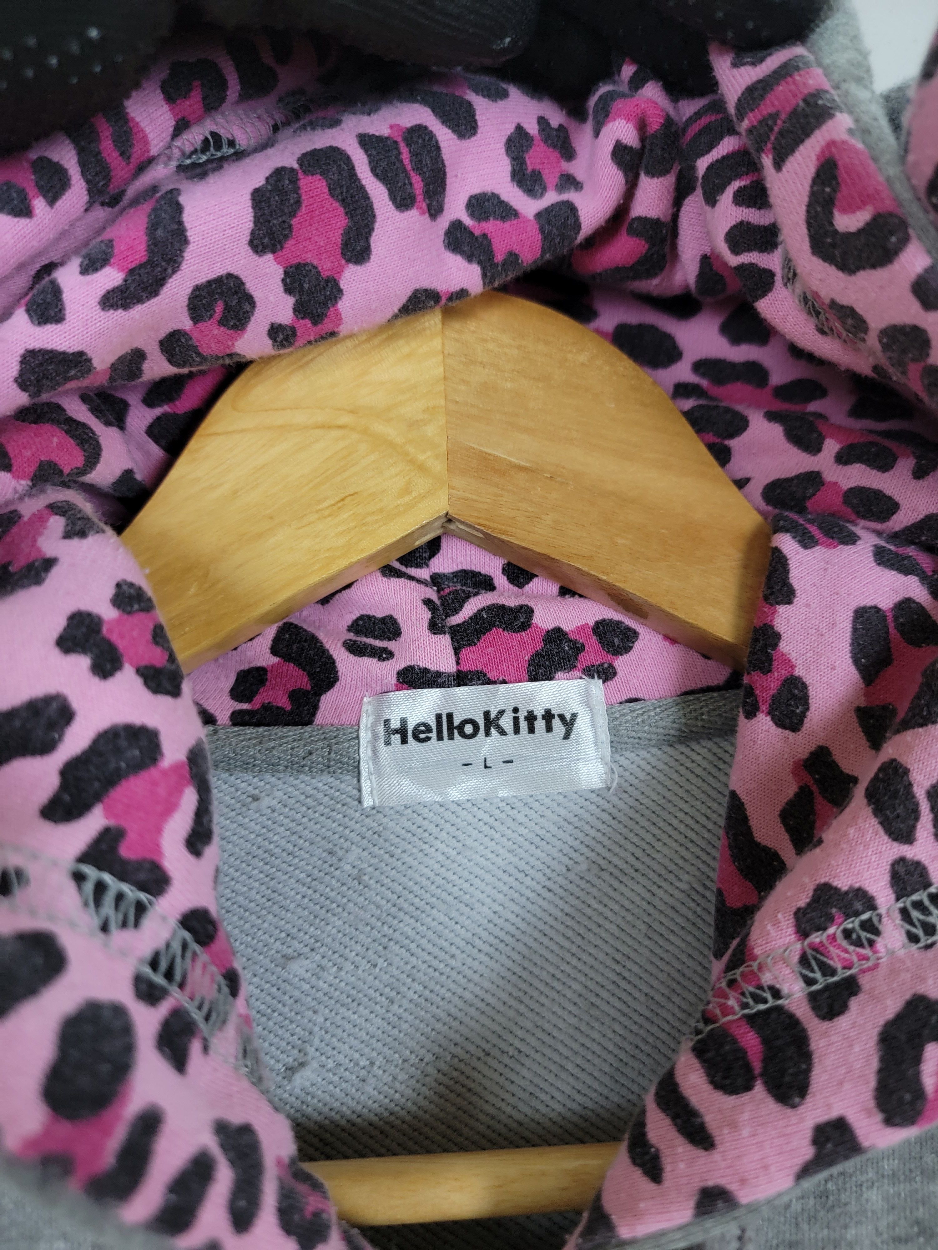 Disney × Japanese Brand × Vintage Vintage Hello Kitty Zipper Hoodies Size US L / EU 52-54 / 3 - 10 Thumbnail